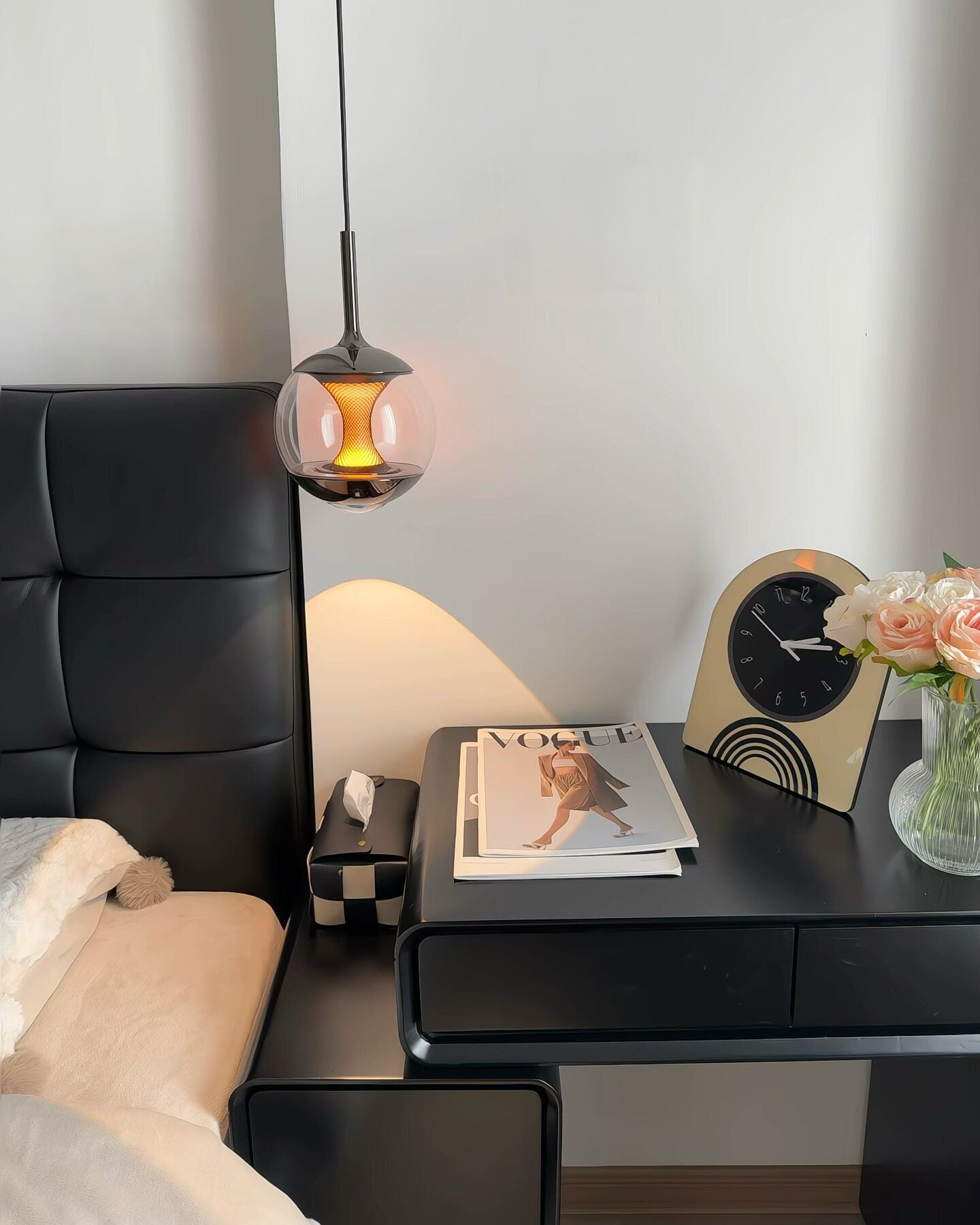 WOMO Glass Globe Afterglow Pendant Light - WM3316
