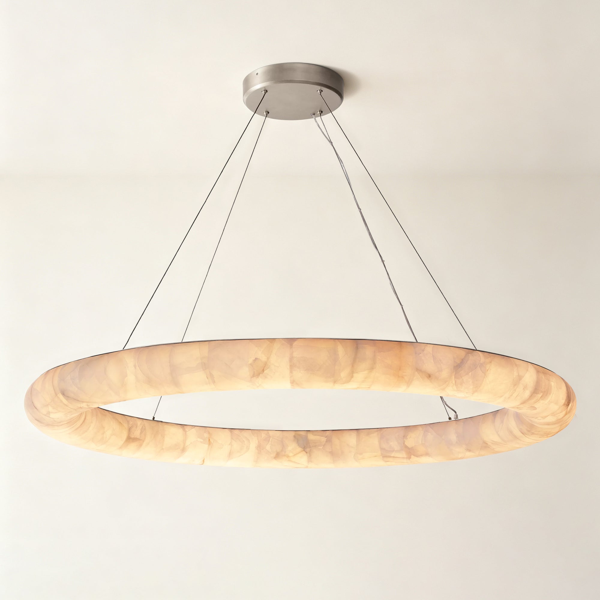 WOMO Lisse Ring Alabaster Chandelier - Rivage