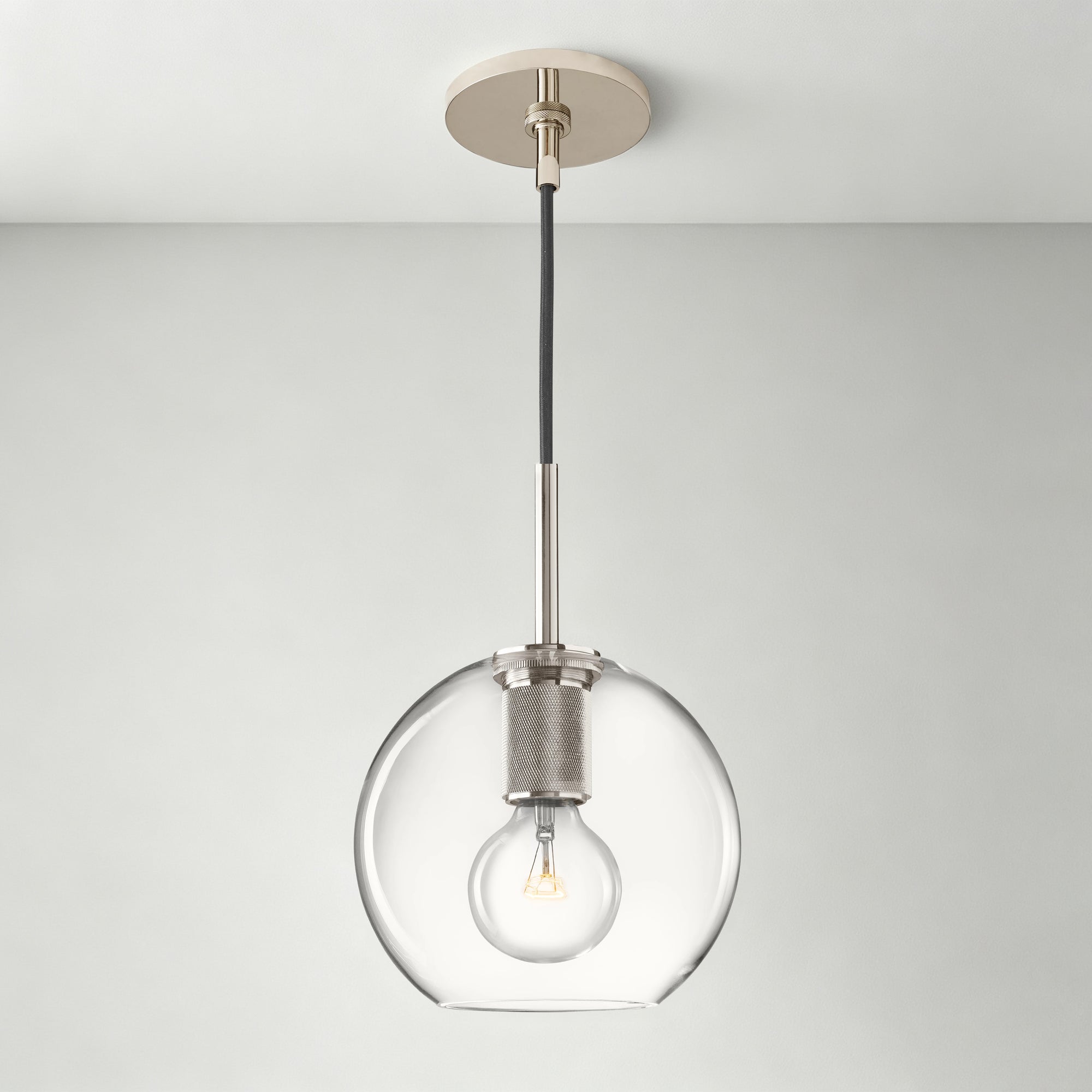 WOMO Globe Glass Pendant Light - Utilitaire