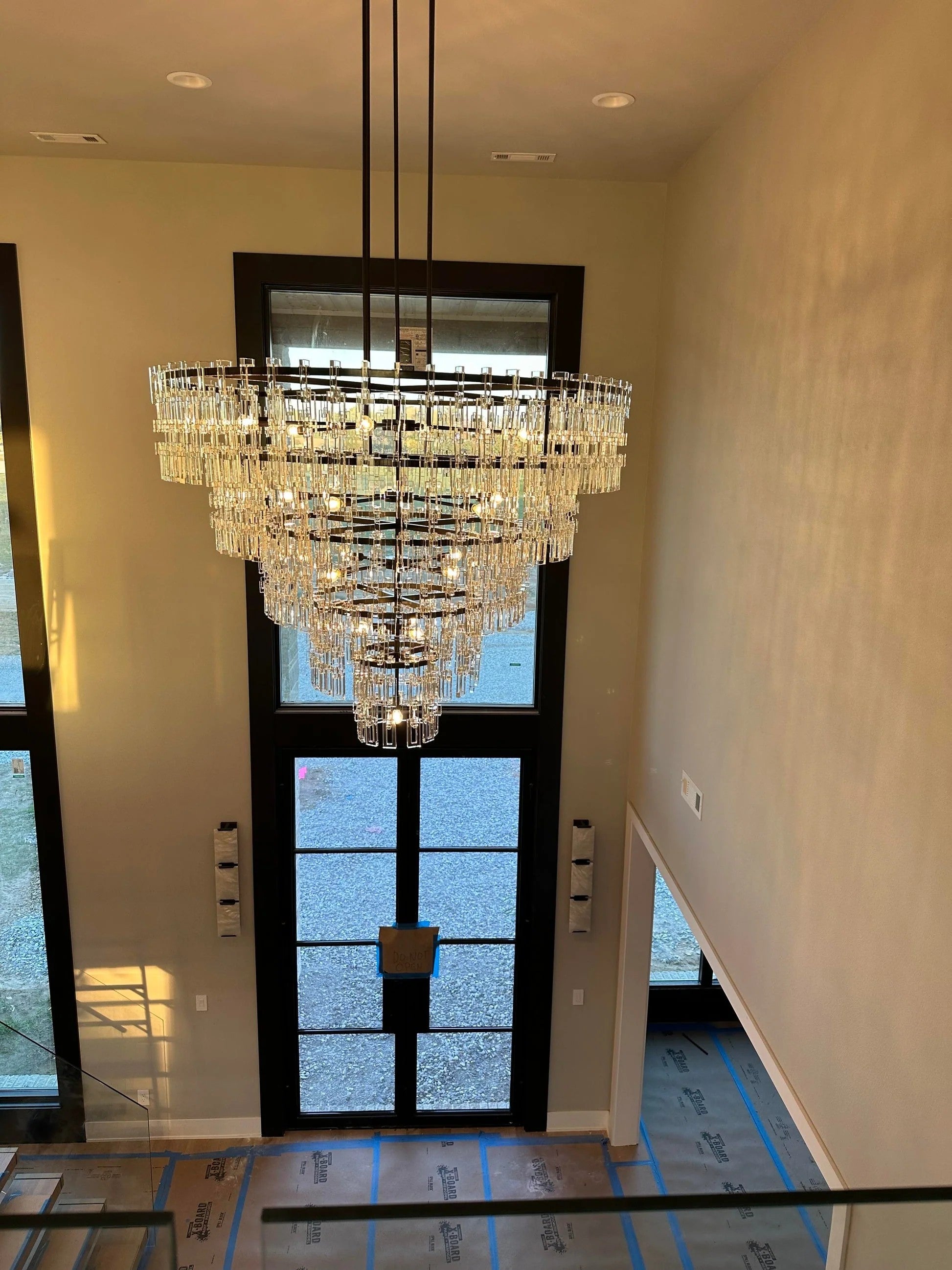 WOMO Chain Crystal Tiered Chandelier - Marignan
