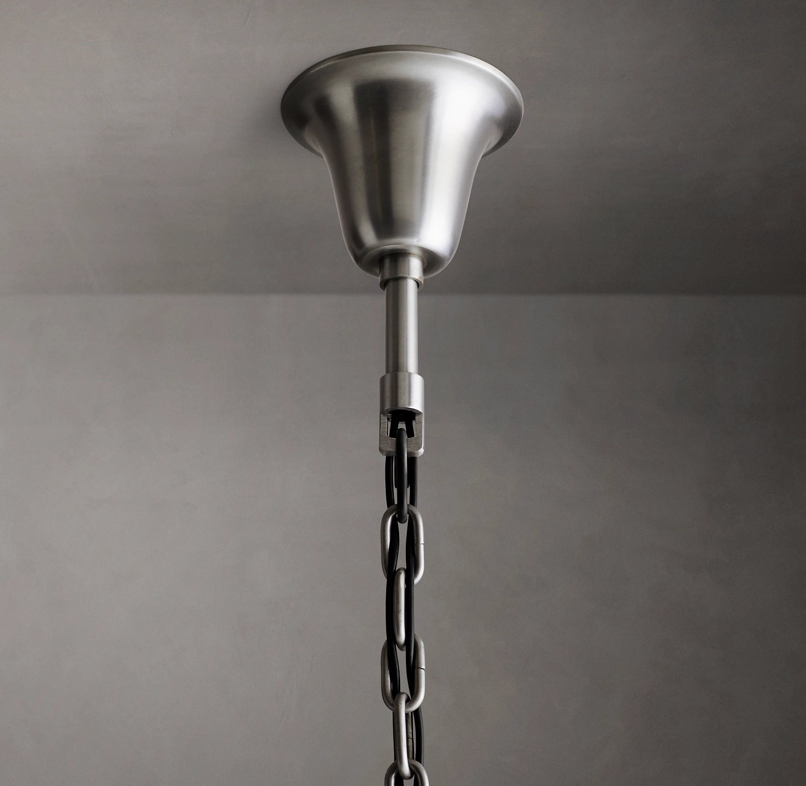 WOMO Candelabra Crystal Chandelier - Rococo