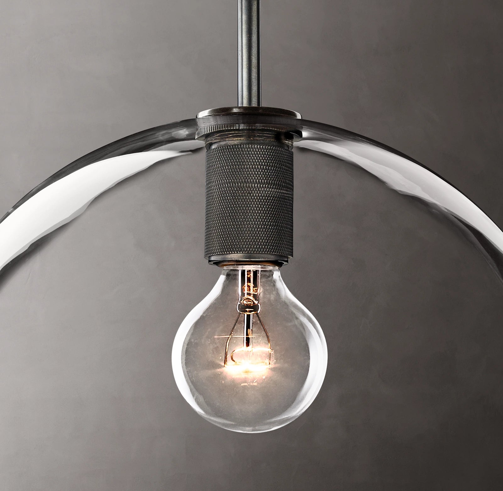 WOMO Globe Glass Pendant Light - Utilitaire