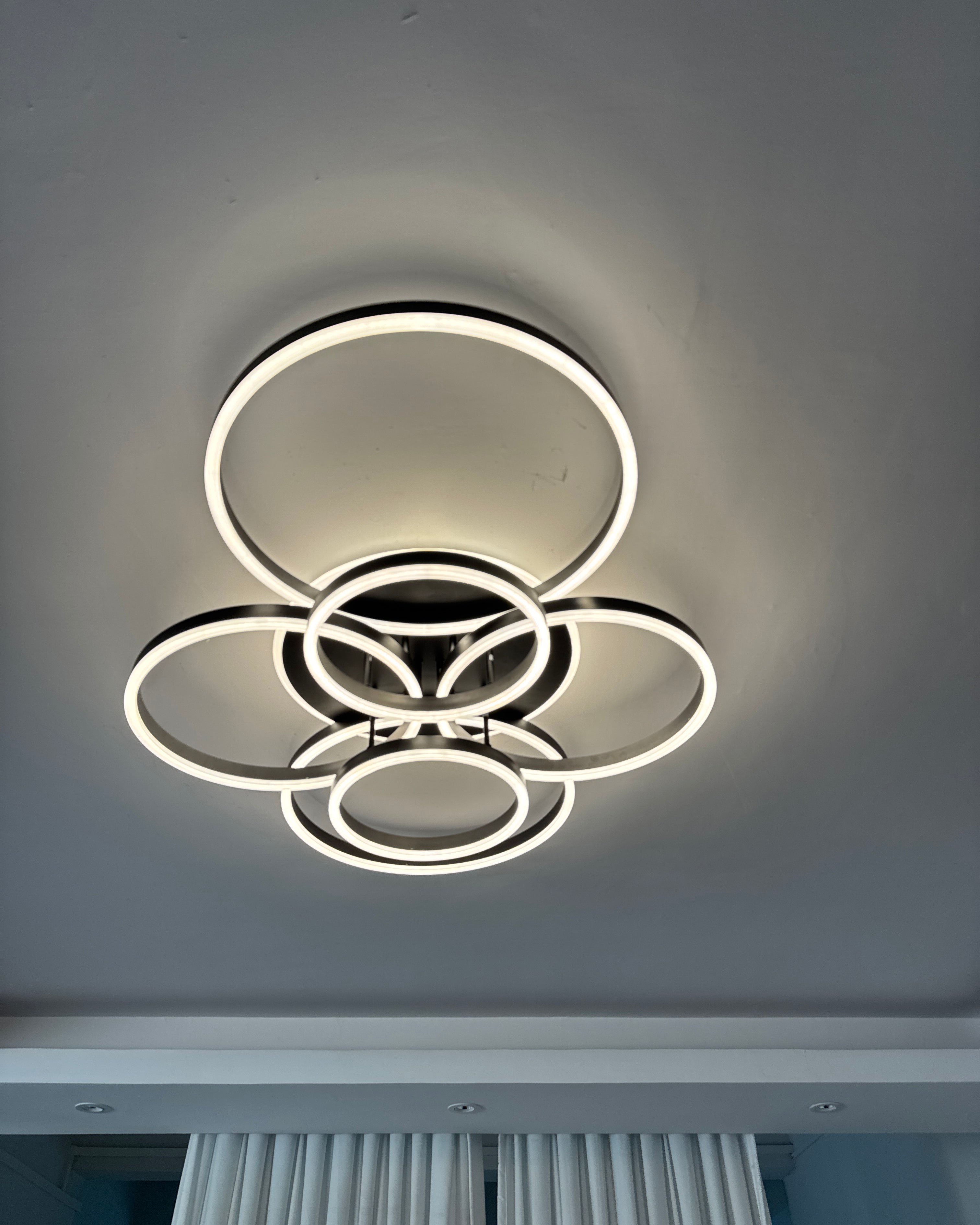 WOMO Circular LED Flush Mount Ceiling Light-WM1032