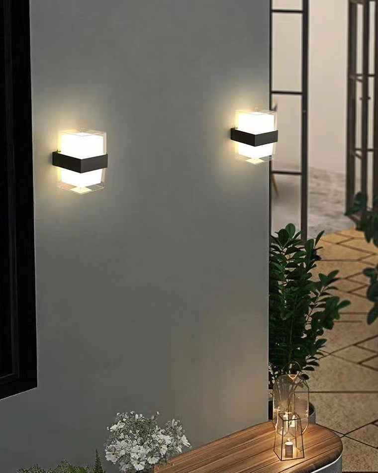 WOMO Outdoor Wall Light-WM9185