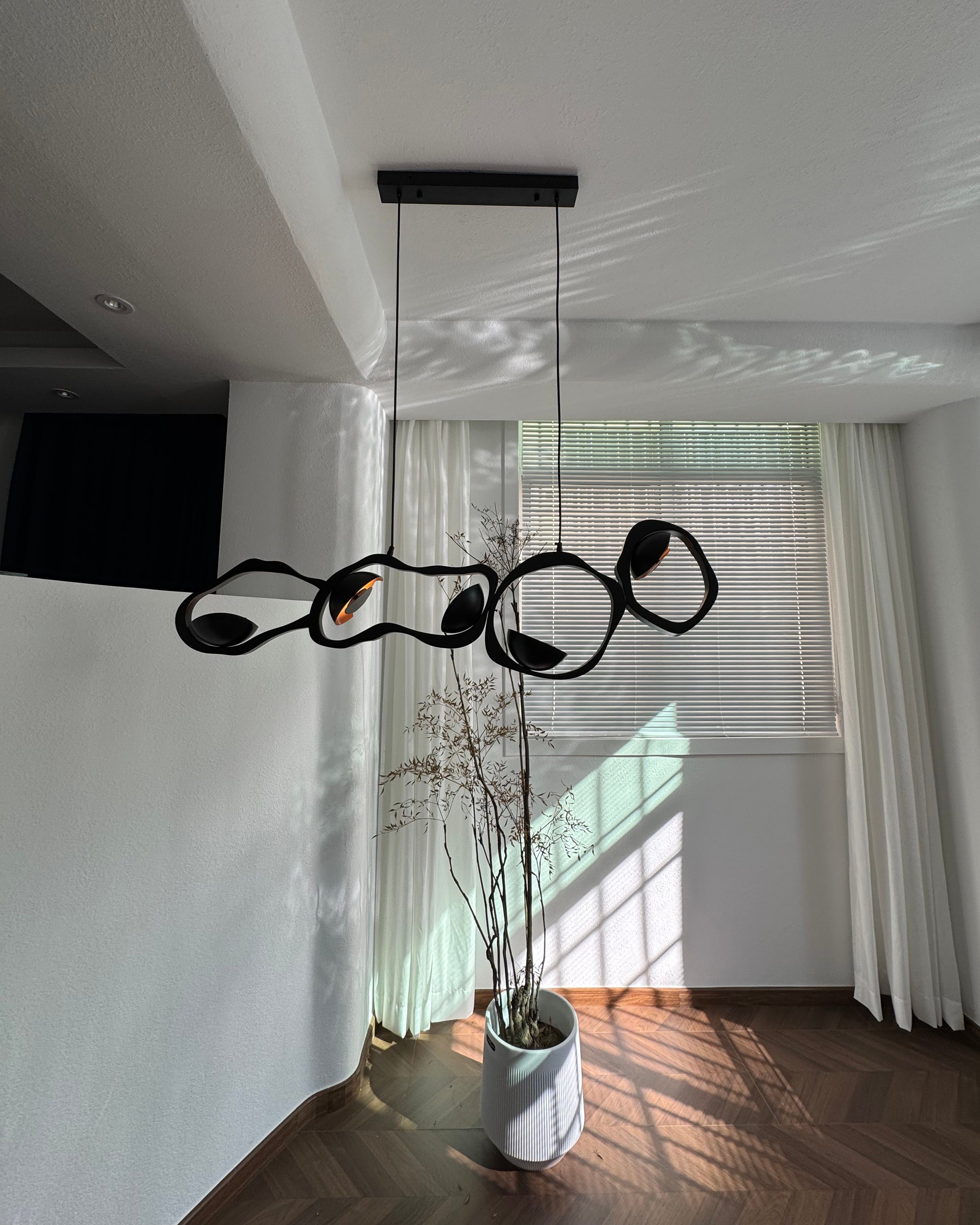 WOMO Masculine Sculptural Chandelier-WM2148