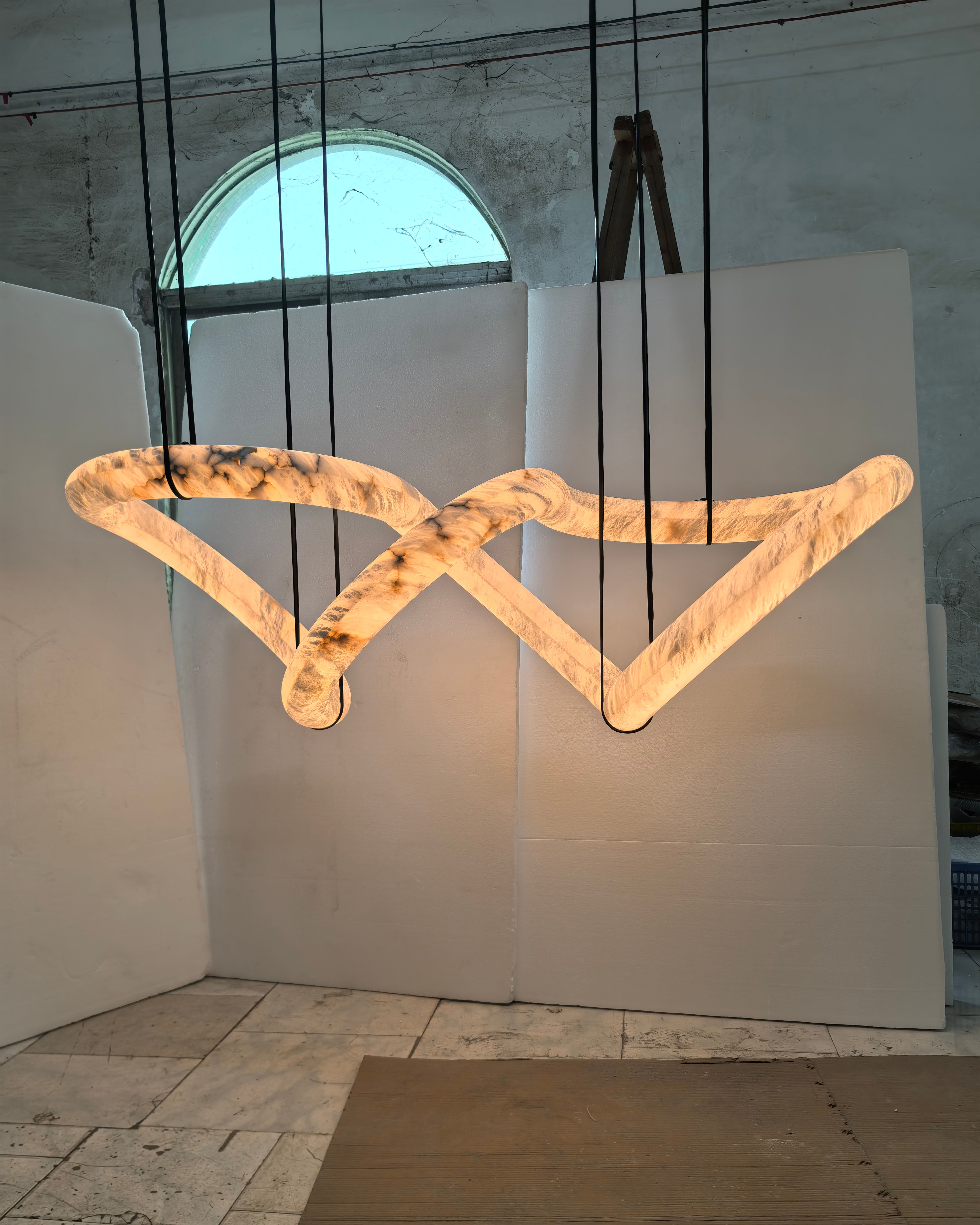 WOMO Infinity Large Alabaster Chandelier-WM2883