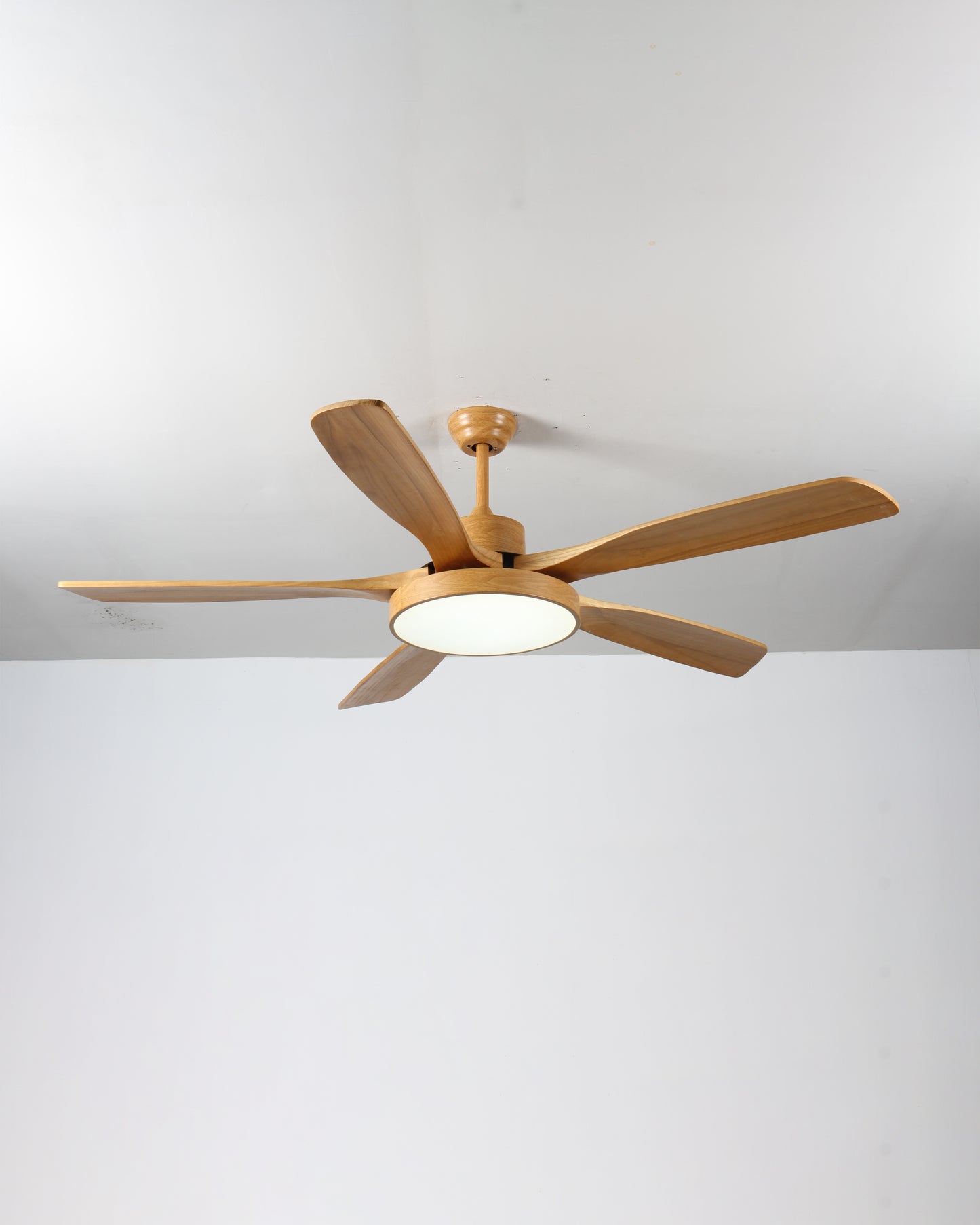 WOMO Scandi Reversible Ceiling Fan with Light-WM5002