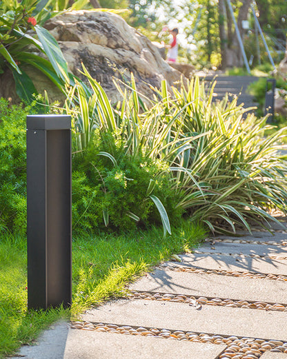 WOMO Pathway Bollard Light-WM9135