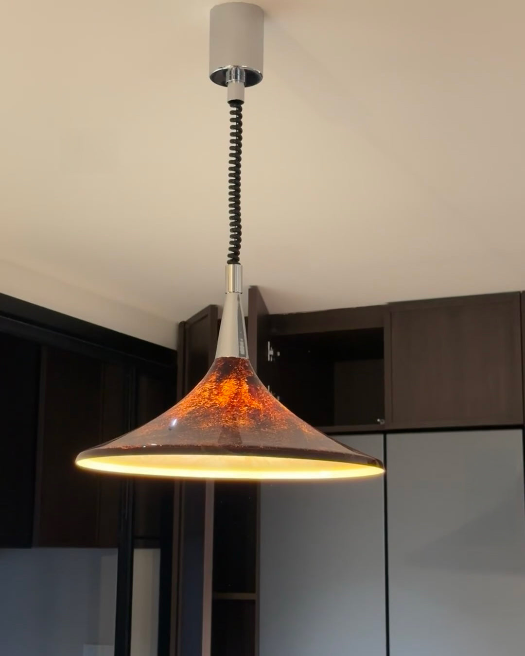 WOMO Lava Cone Rise Fall Pendant Light -WM2823