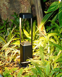 WOMO Square Solar Bollard Light-WM9111