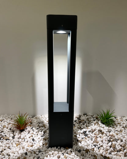 WOMO Square Pathway Bollard Light-WM9127