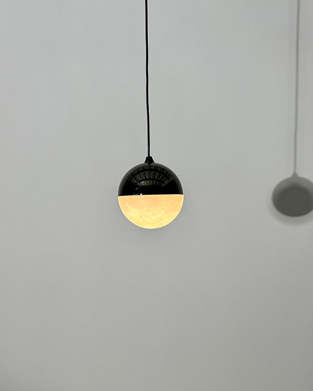 WOMO Alabaster Globe Pendant Light-WM2922