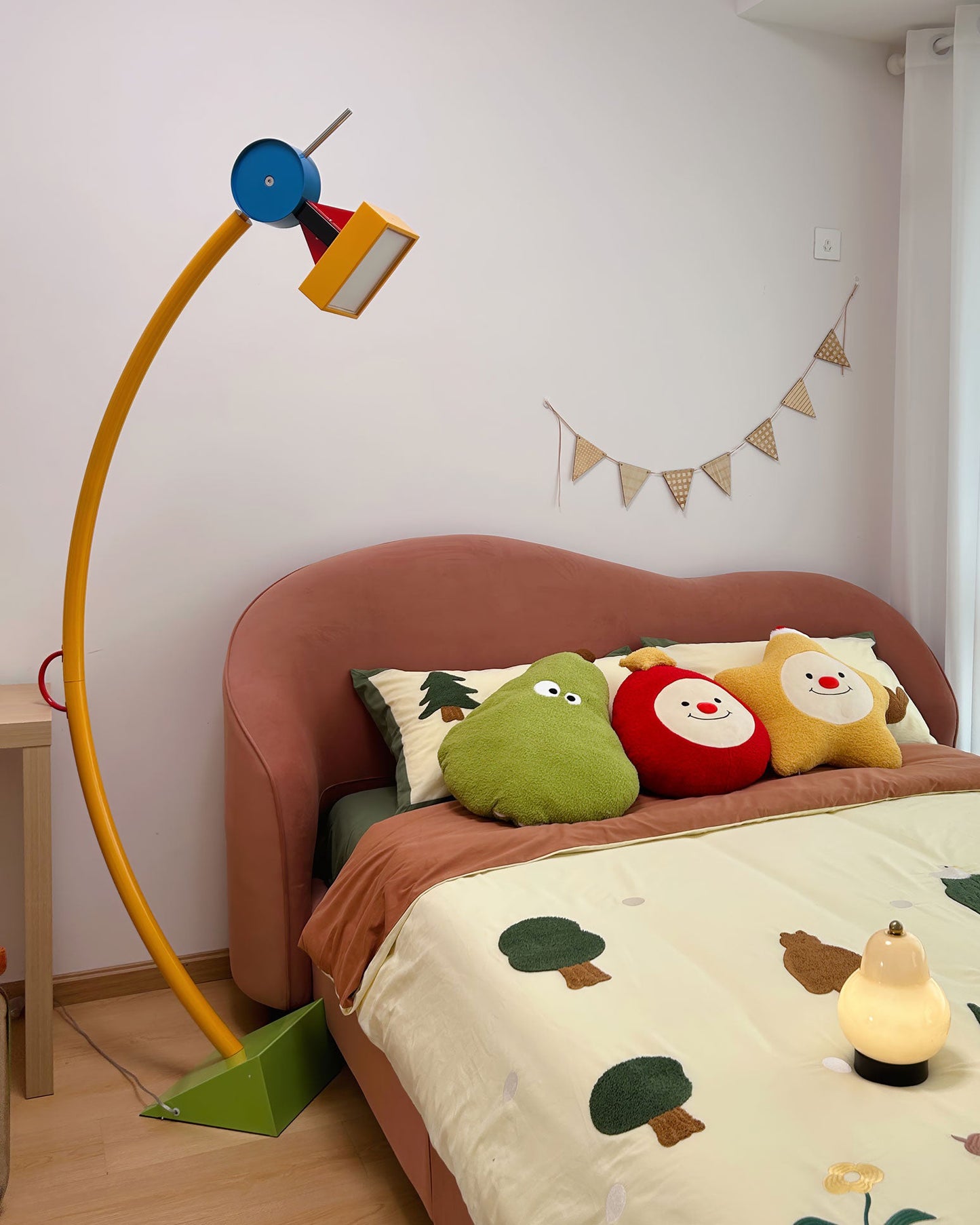 WOMO Multicolour Arc Floor Lamp-WM7104