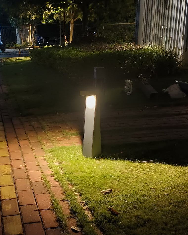 WOMO Pathway Bollard Light-WM9120