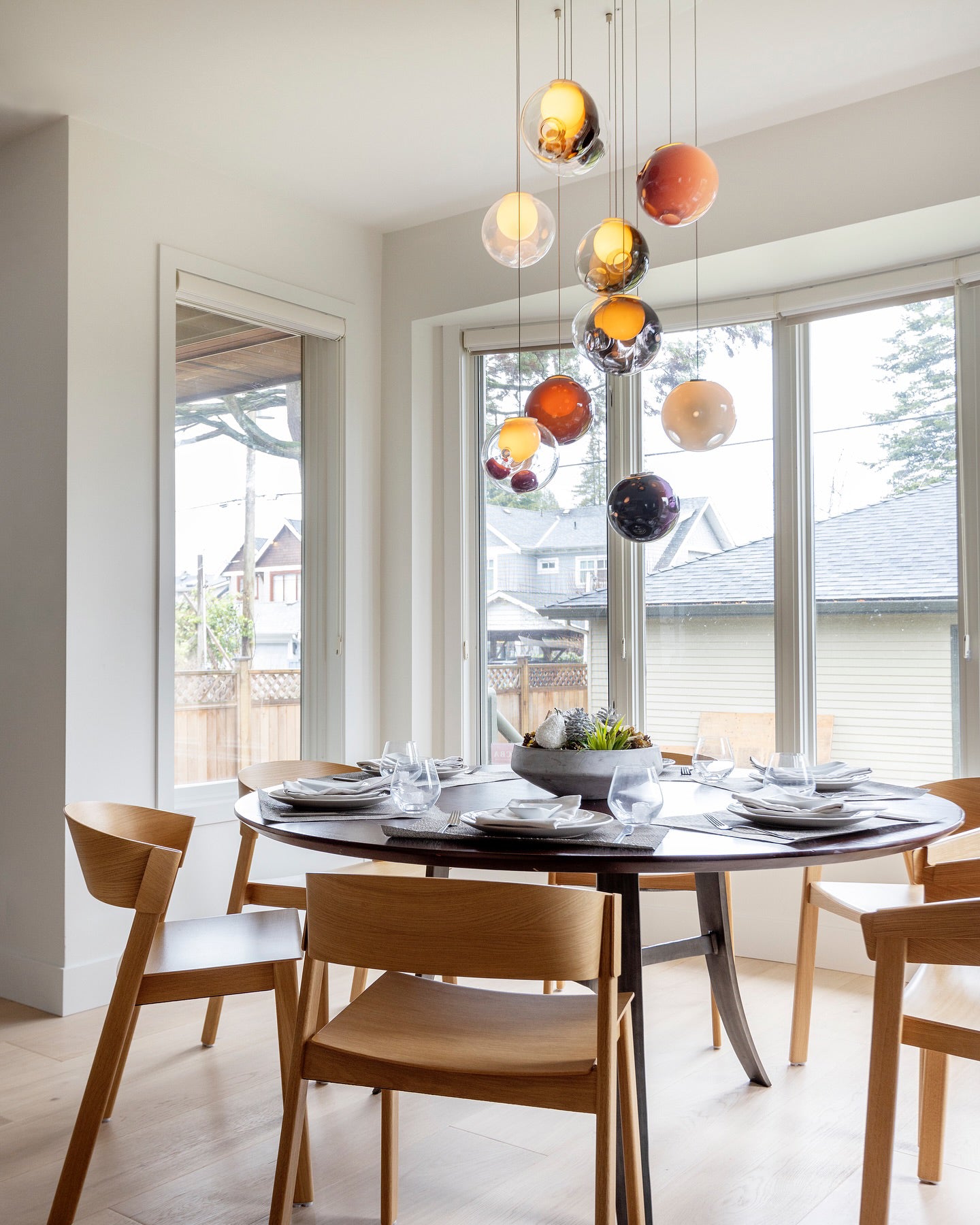 WOMO Cluster Globe Glass Pendant Light-WM3002