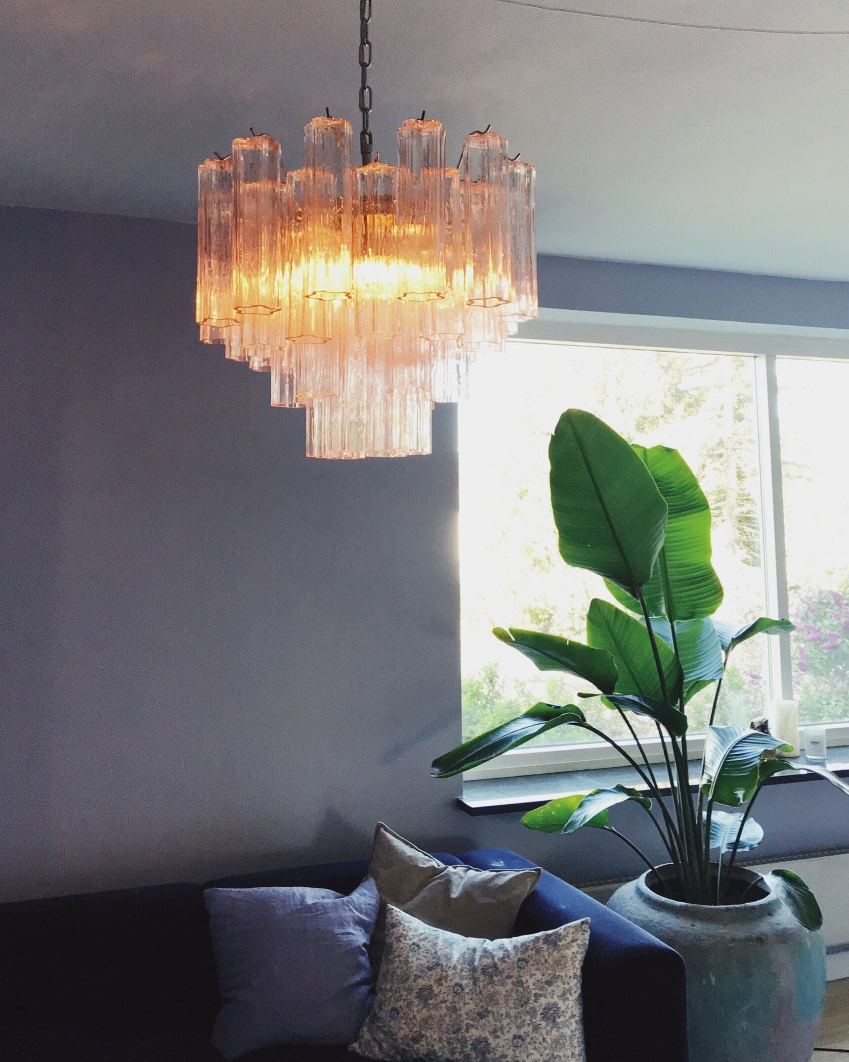WOMO Pink Glass Tiered Chandelier-WM3018