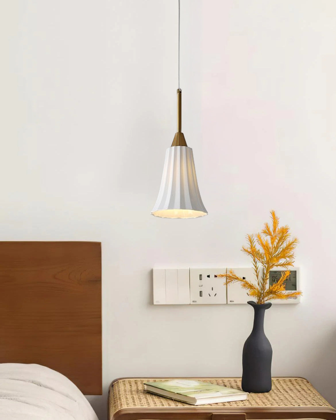 WOMO White Ceramic Pendant Light-WM3079