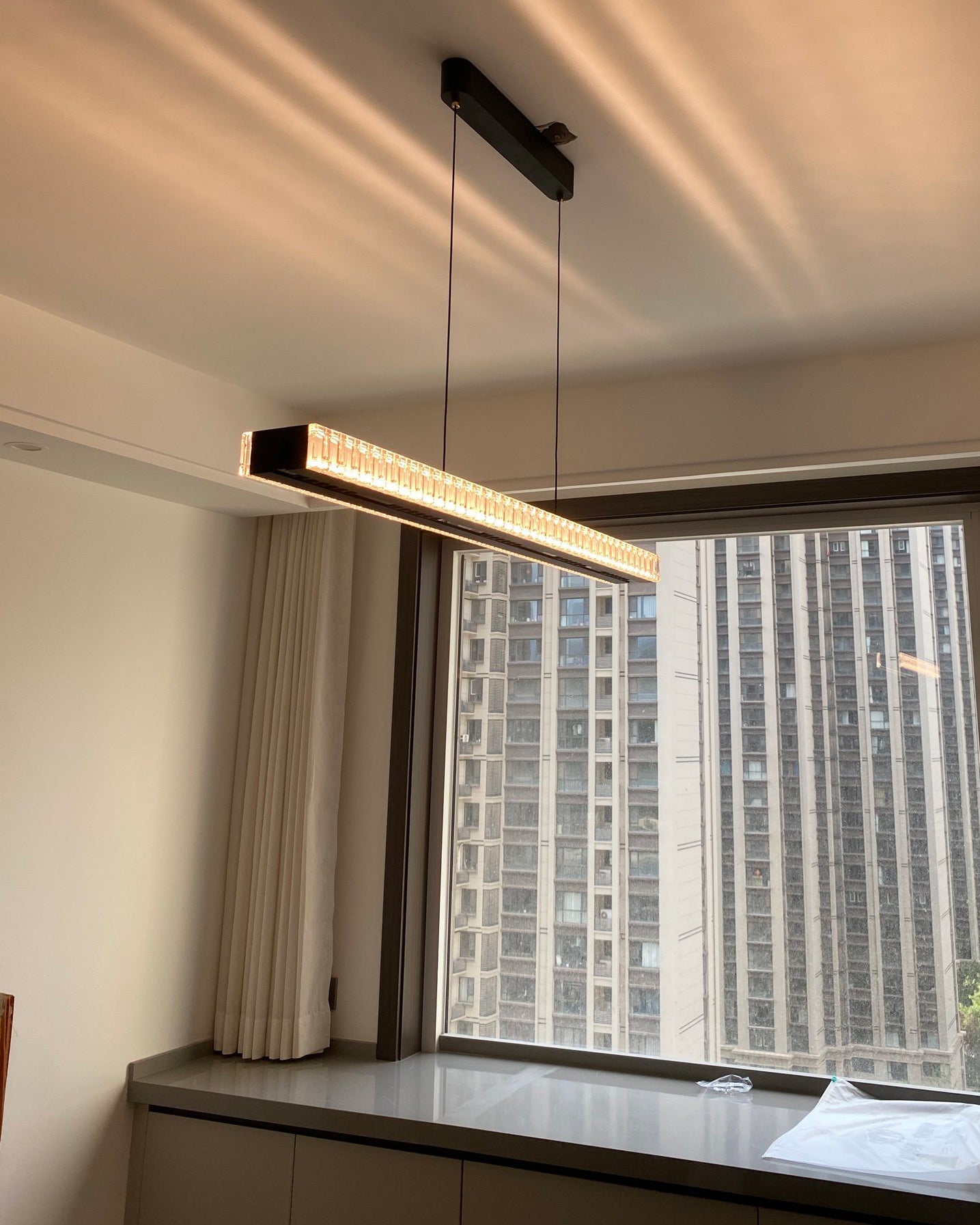 WOMO Acrylic Linear Pendant Light - WM3143