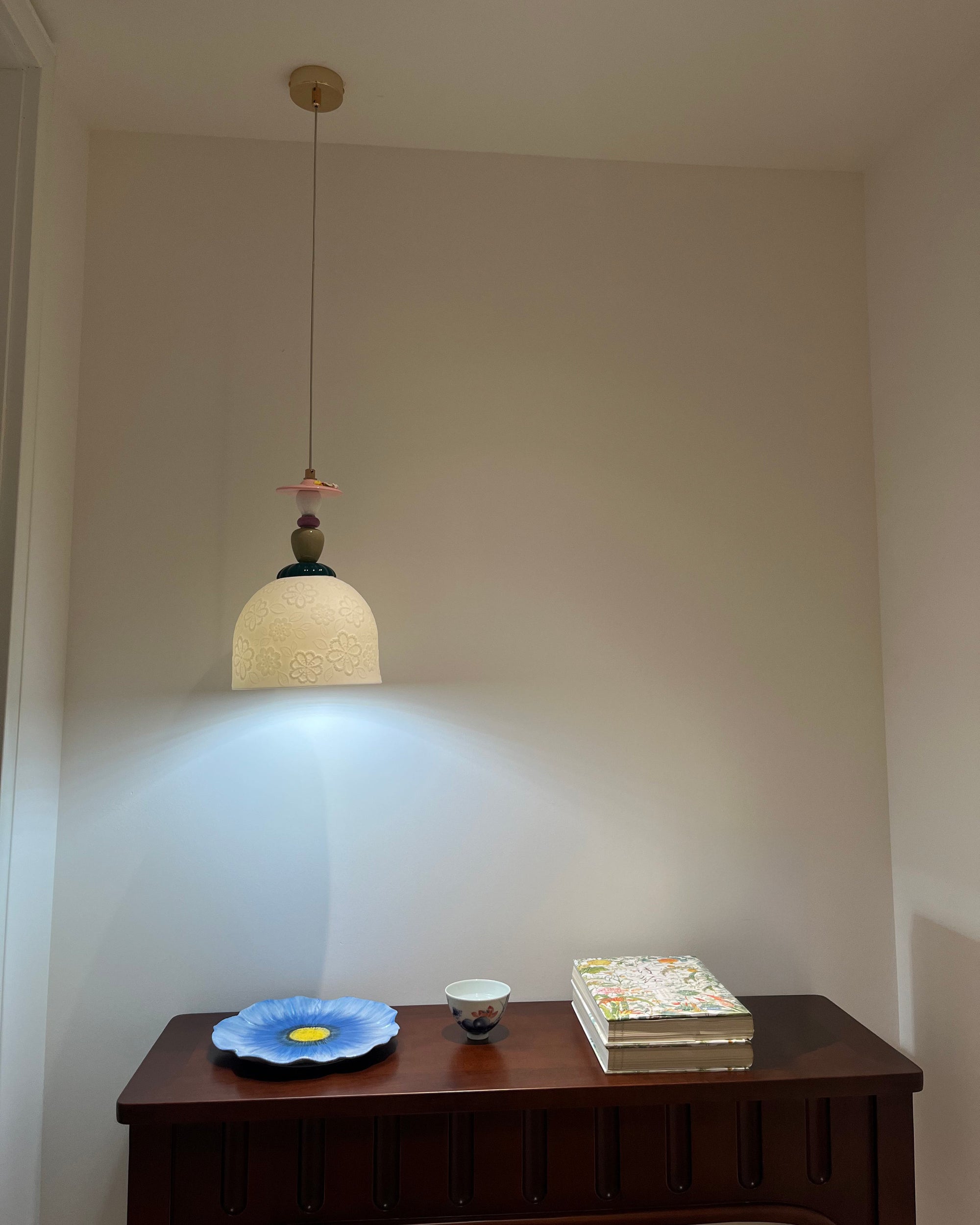 WOMO Modern Embossed Ceramic Pendant Light-WM3191