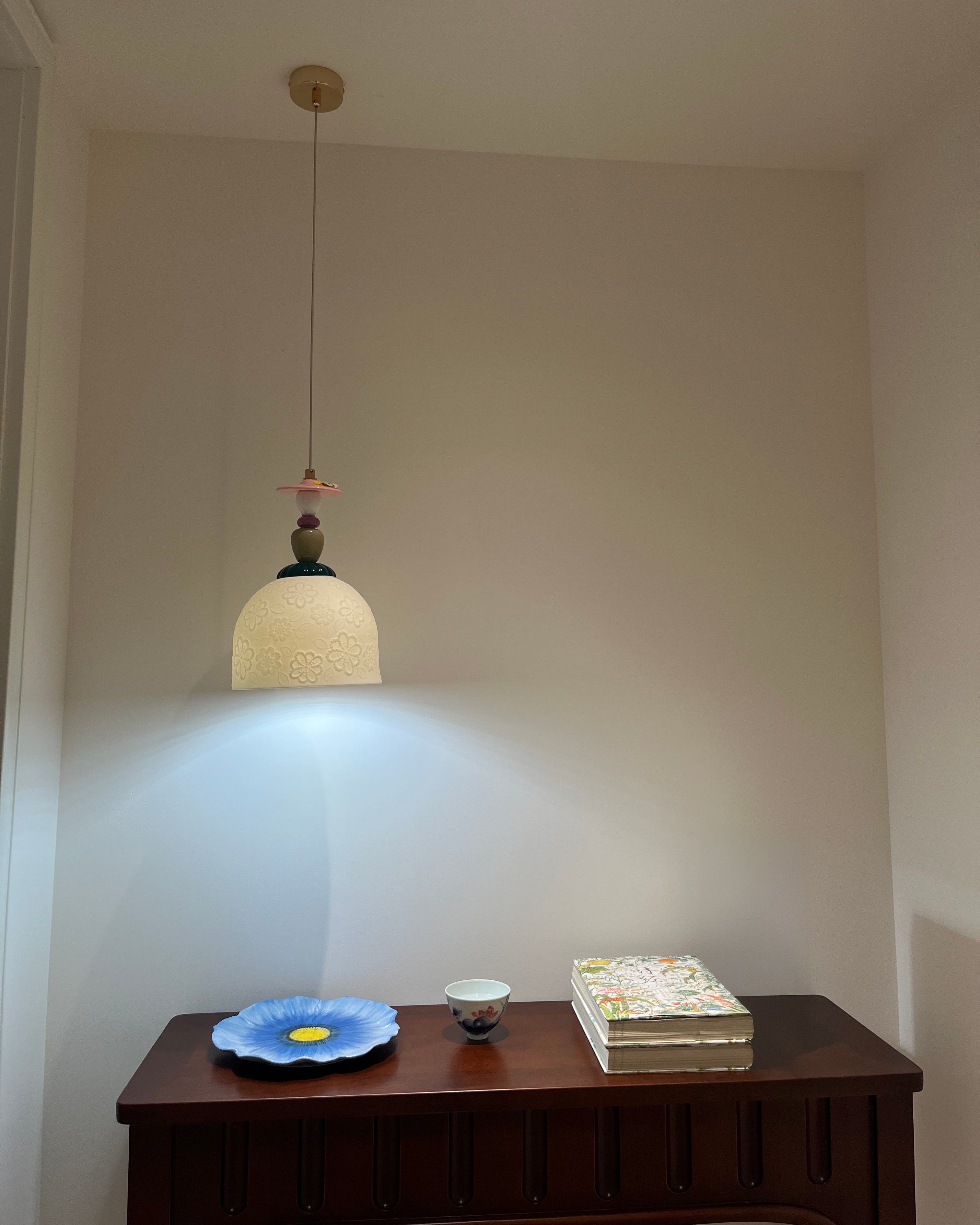 WOMO Modern Embossed Ceramic Pendant Light-WM3191