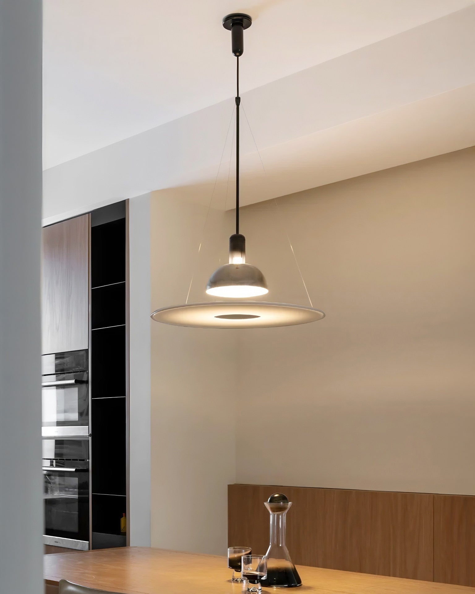 WOMO White Flying Saucer Pendant Light-WM3195