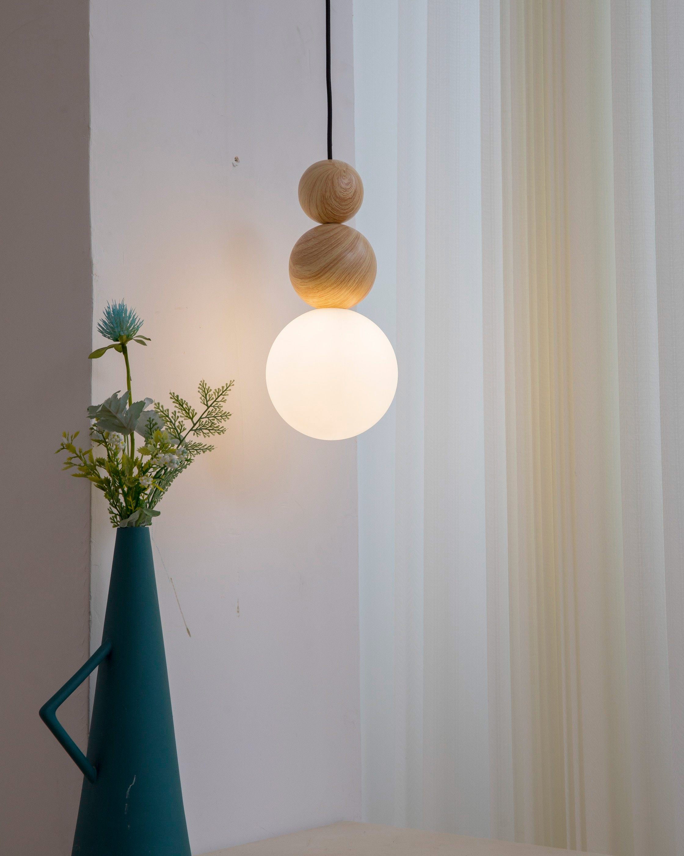 WOMO Globe Glass Pendant Light-WM3198