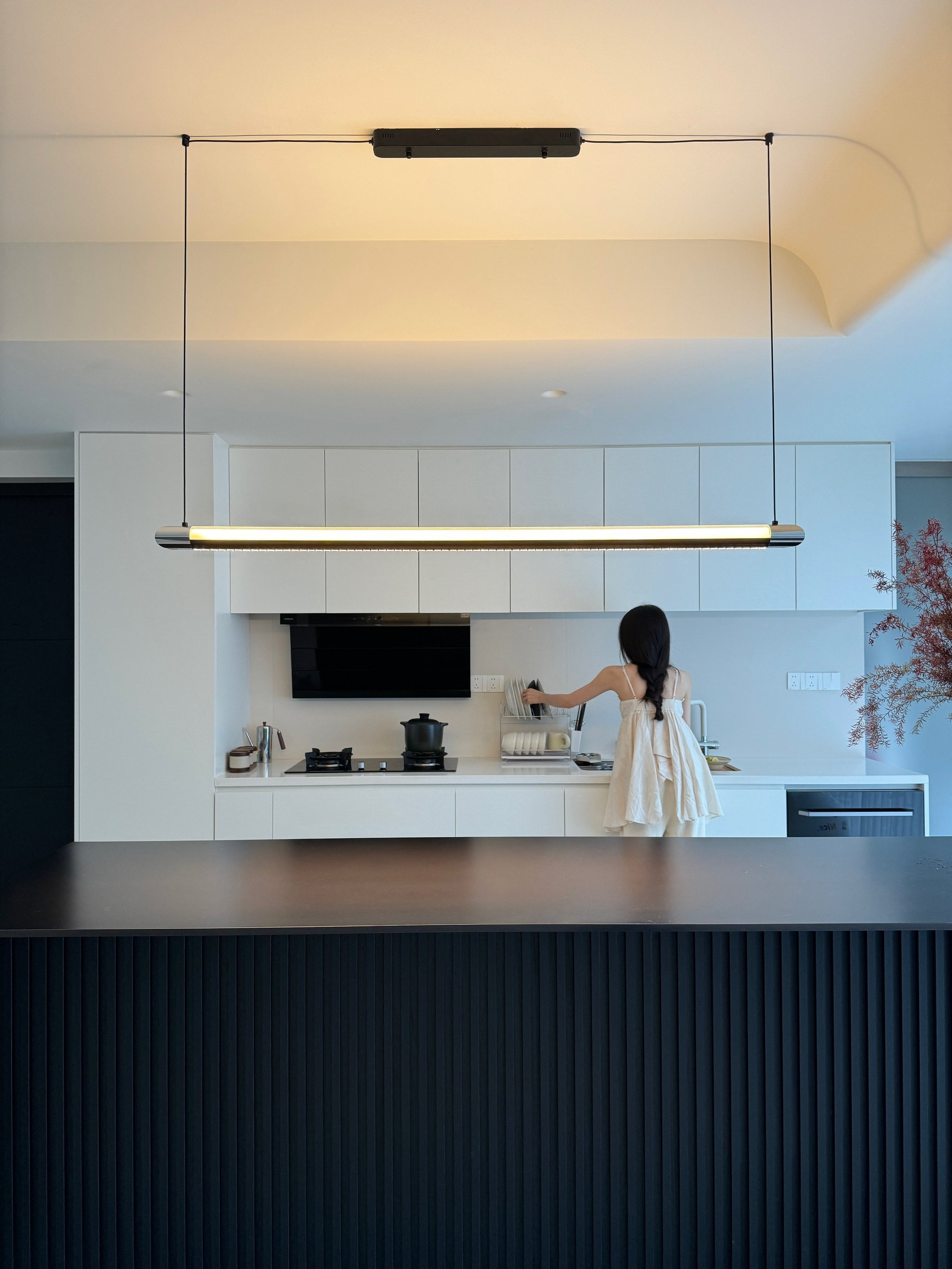 WOMO Modern Black Linear Pendant Light - WM3225