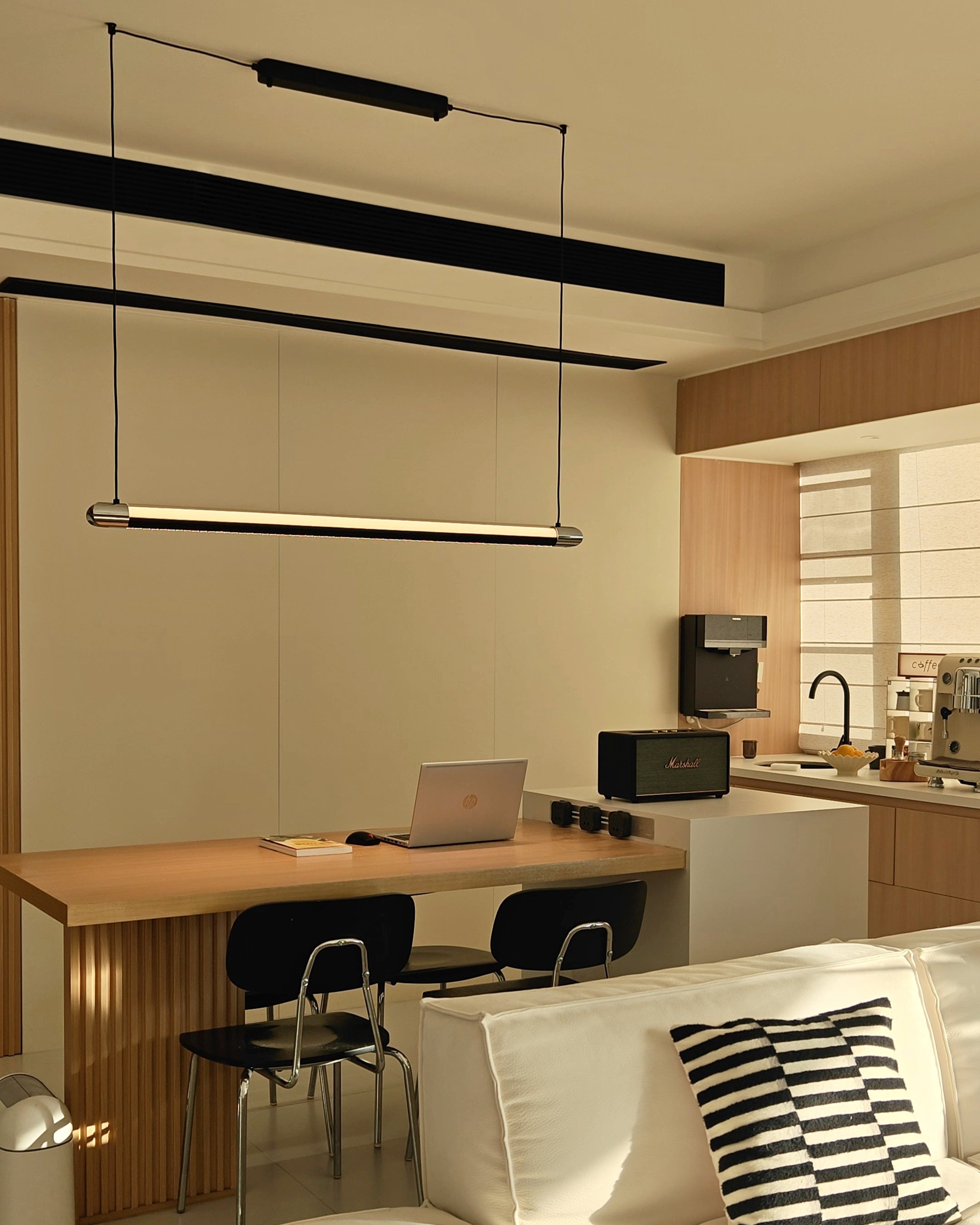 WOMO Modern Black Linear Pendant Light - WM3225