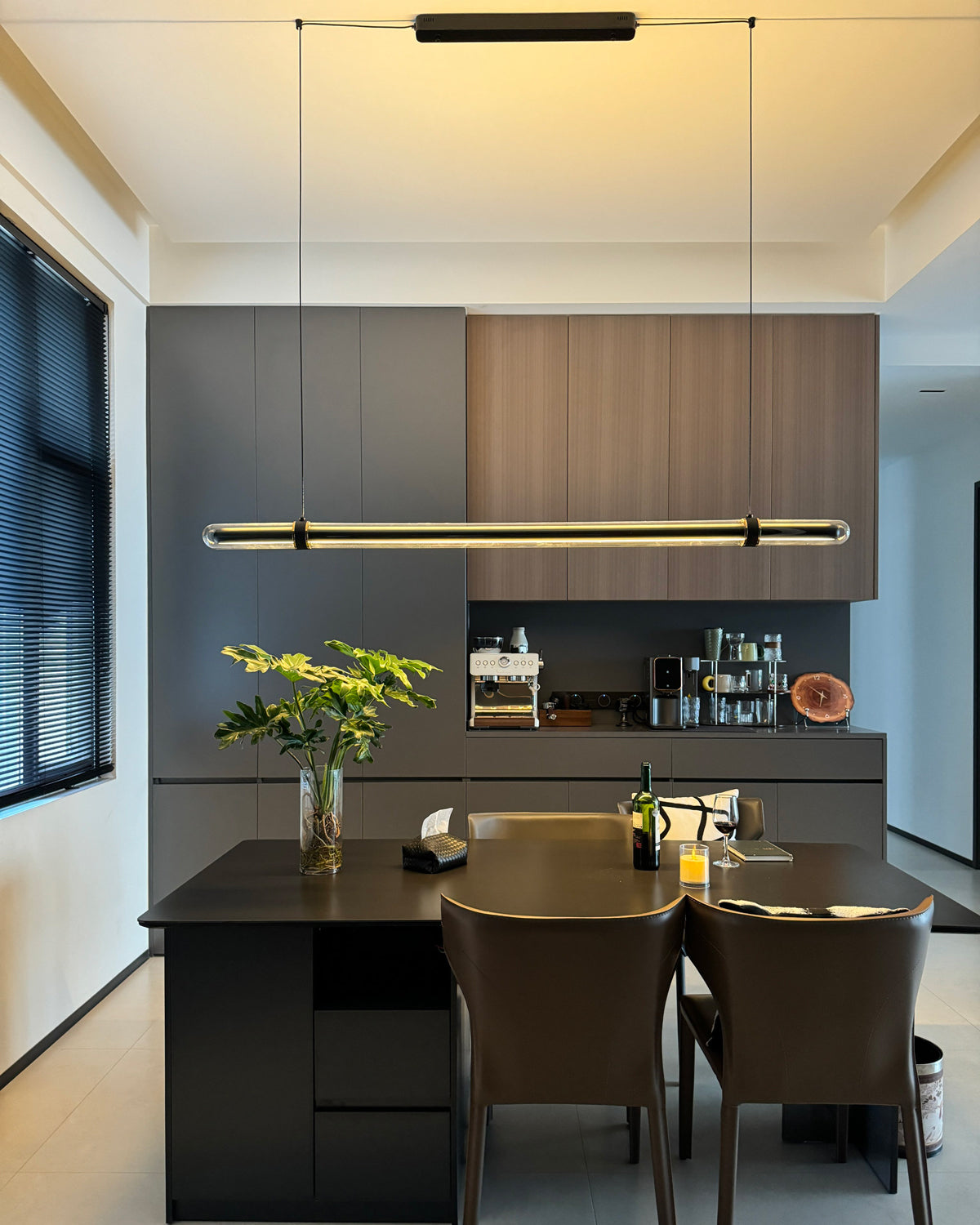 WOMO Black Glass Time tunnel Linear Pendant Light - WM3288