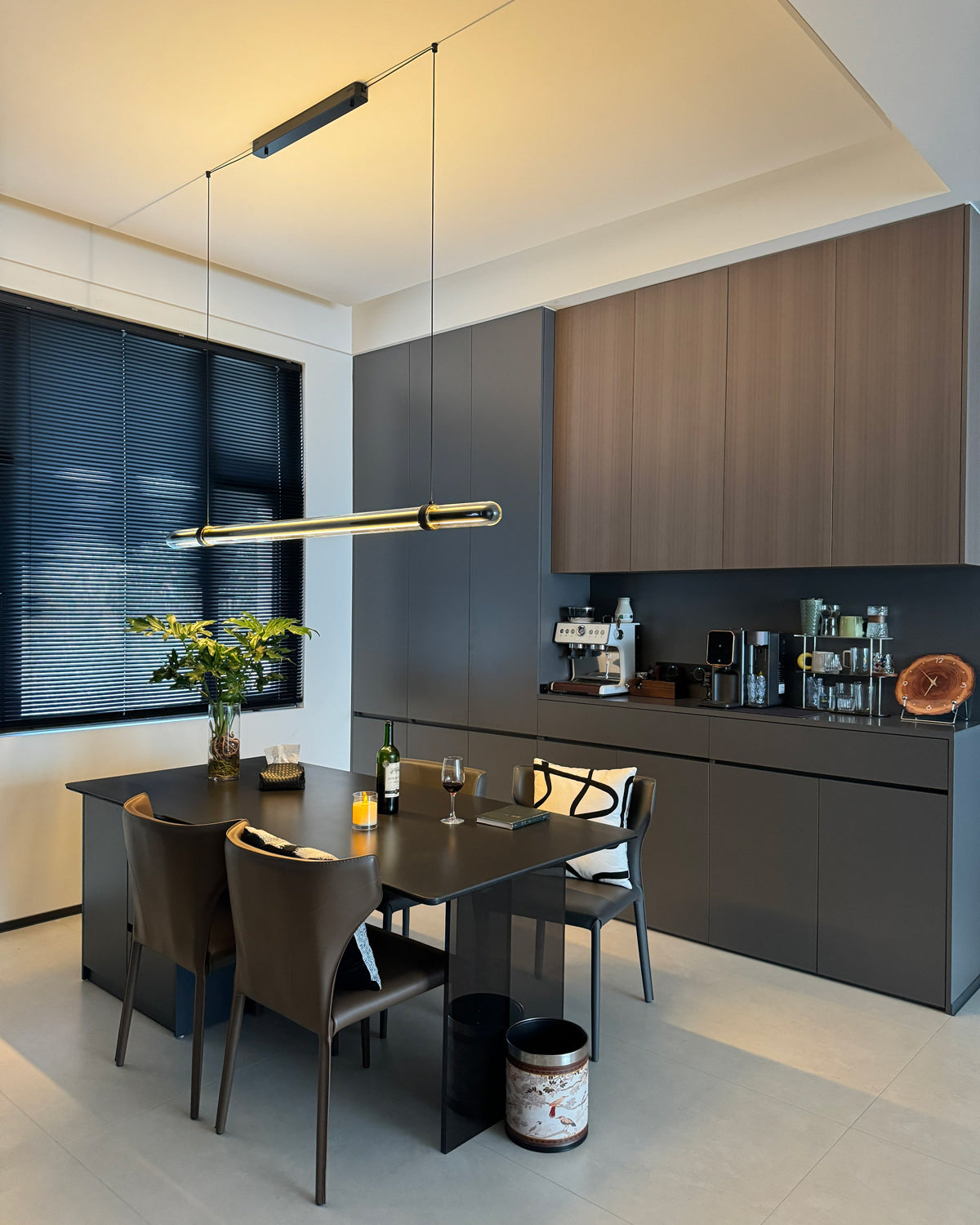 WOMO Black Glass Time tunnel Linear Pendant Light - WM3288