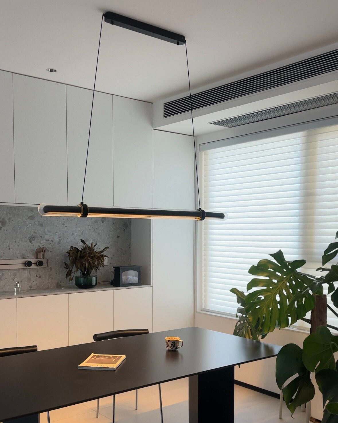 WOMO Black Glass Time tunnel Linear Pendant Light - WM3288