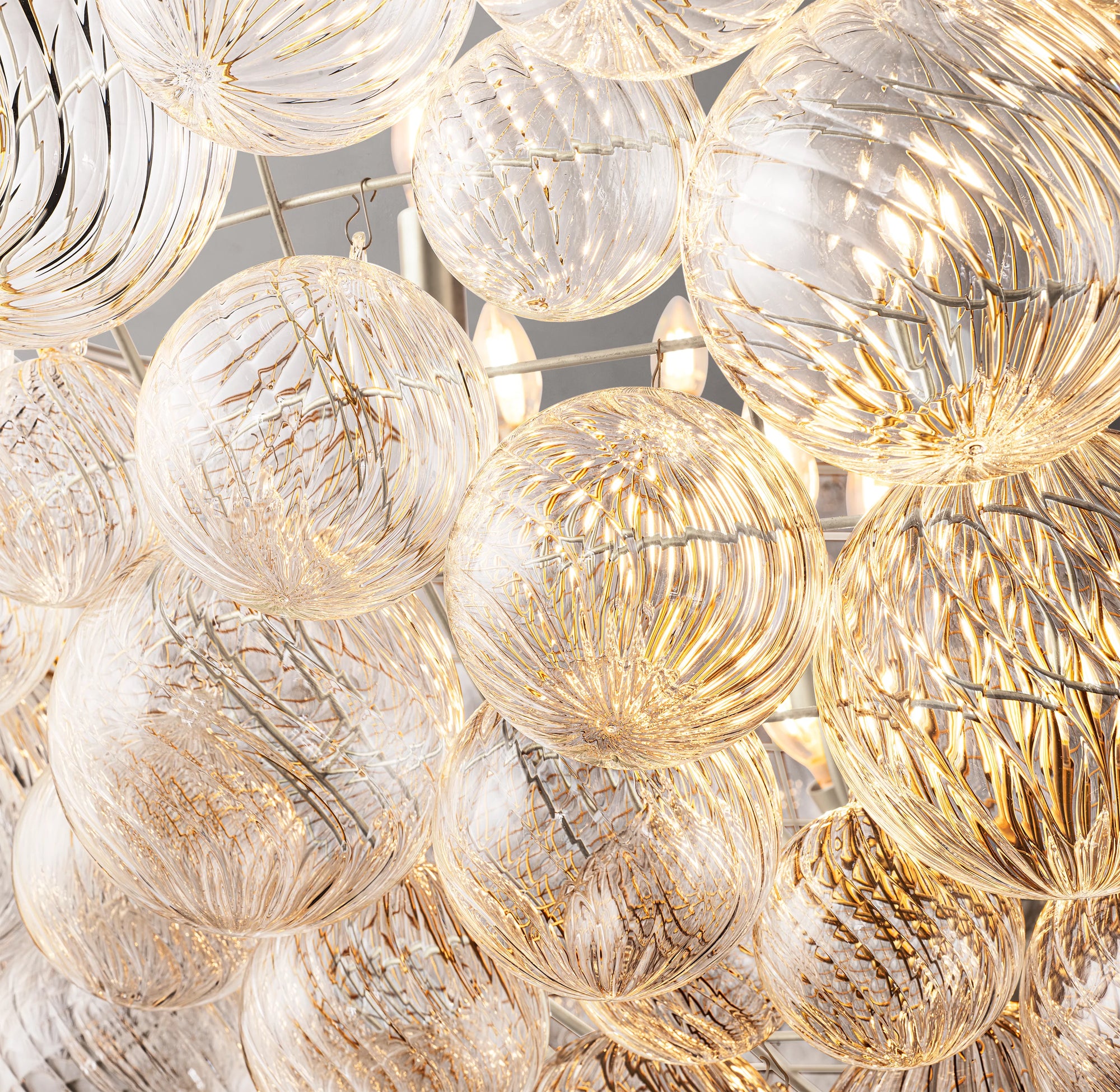 WOMO Glass bubble Chandelier - Talia