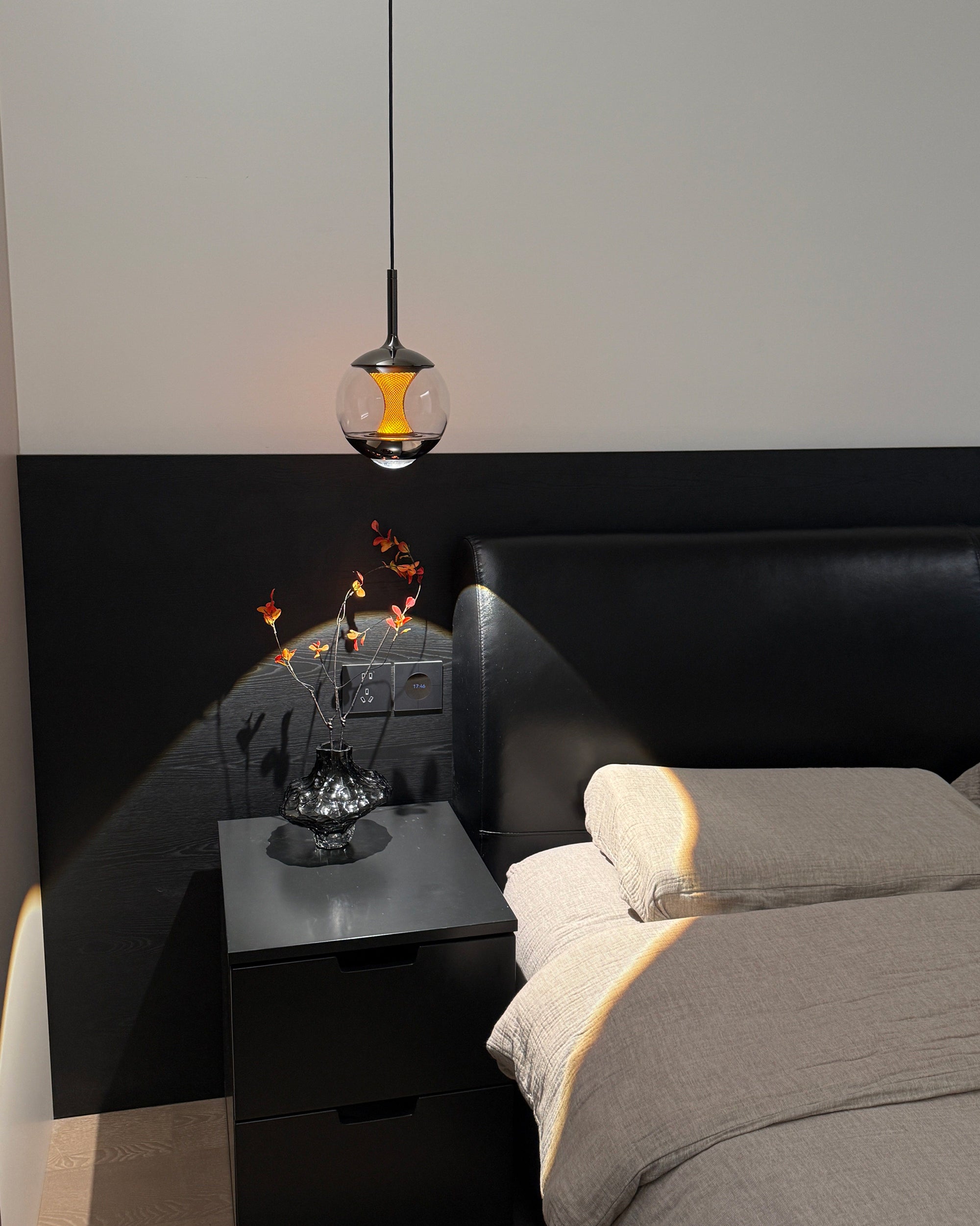 WOMO Glass Globe Afterglow Pendant Light - WM3316