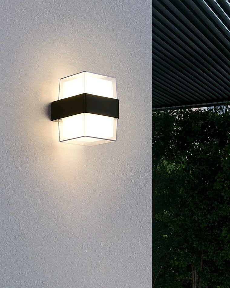 WOMO Outdoor Wall Light-WM9185