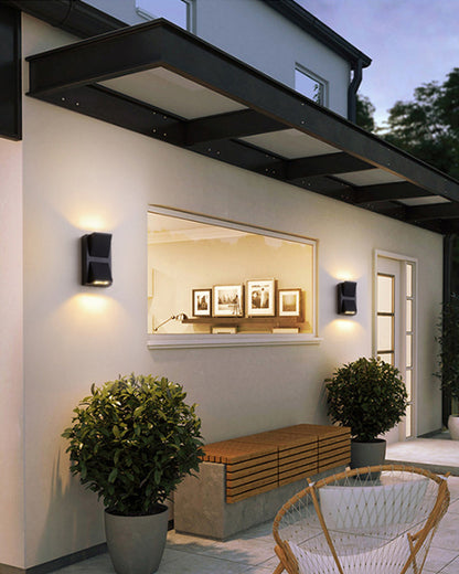 WOMO Outdoor Up Down Wall Light-WM9190