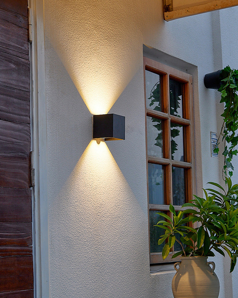 WOMO Outdoor Up Down Wall Light-WM9003