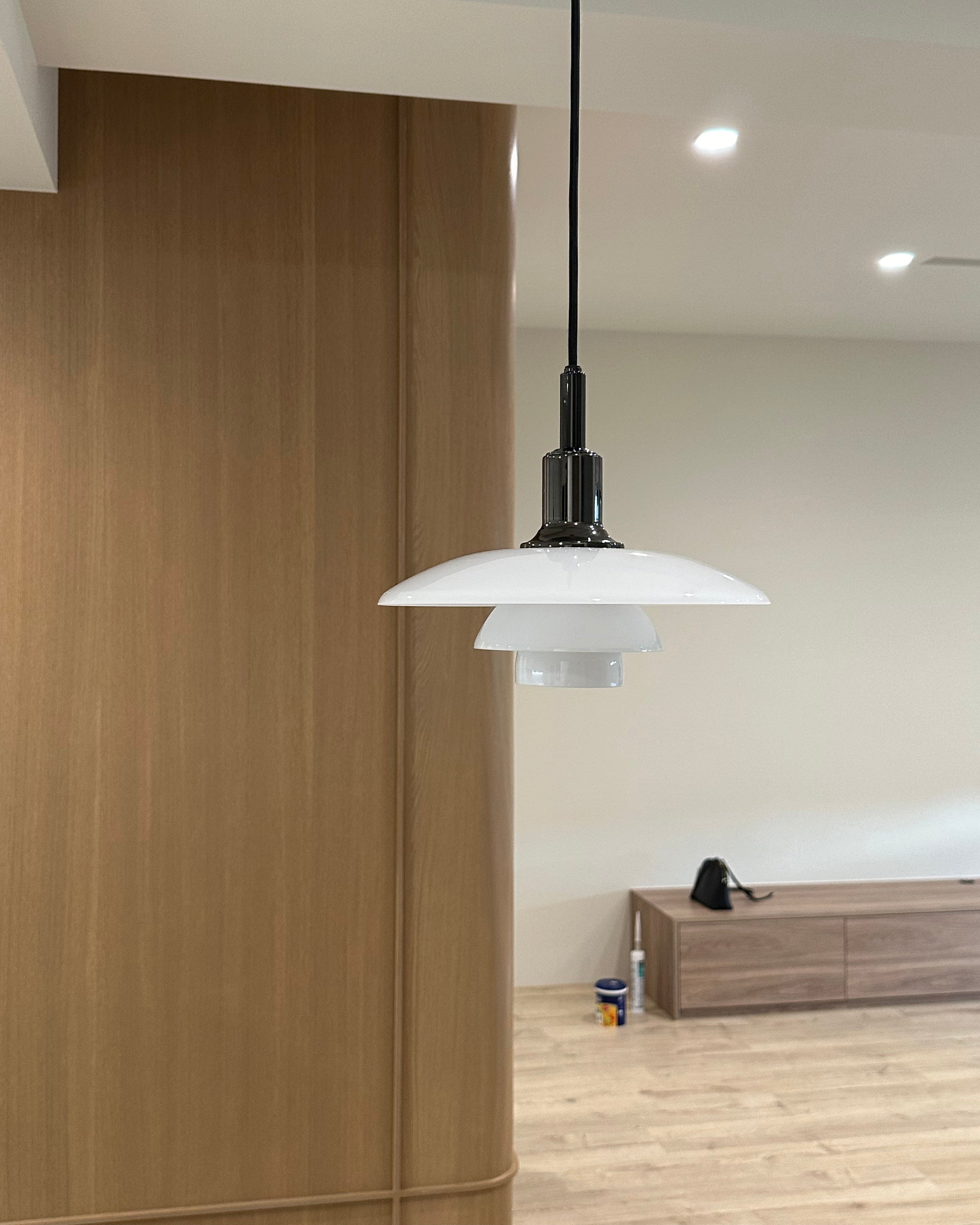 WOMO Danish Designer Milk Glass Pendant Lamp-WM2116