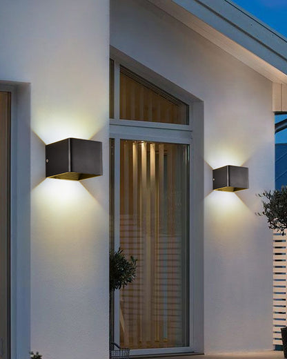 WOMO Outdoor Up Down Wall Light-WM9003