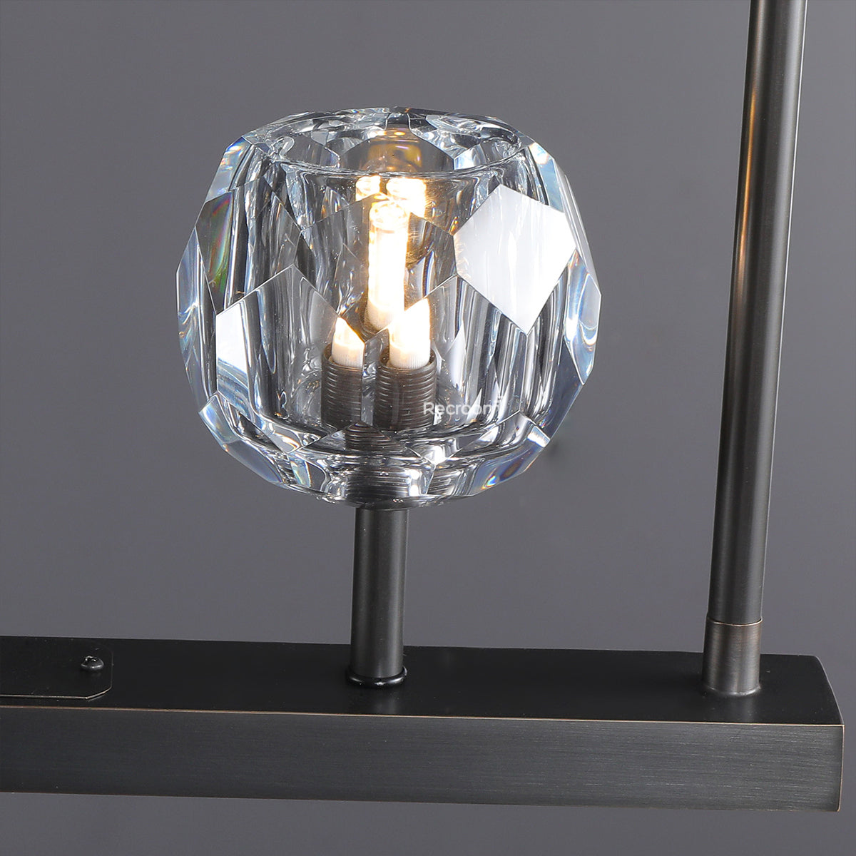 WOMO Crystal Linear Chandelier – Boule