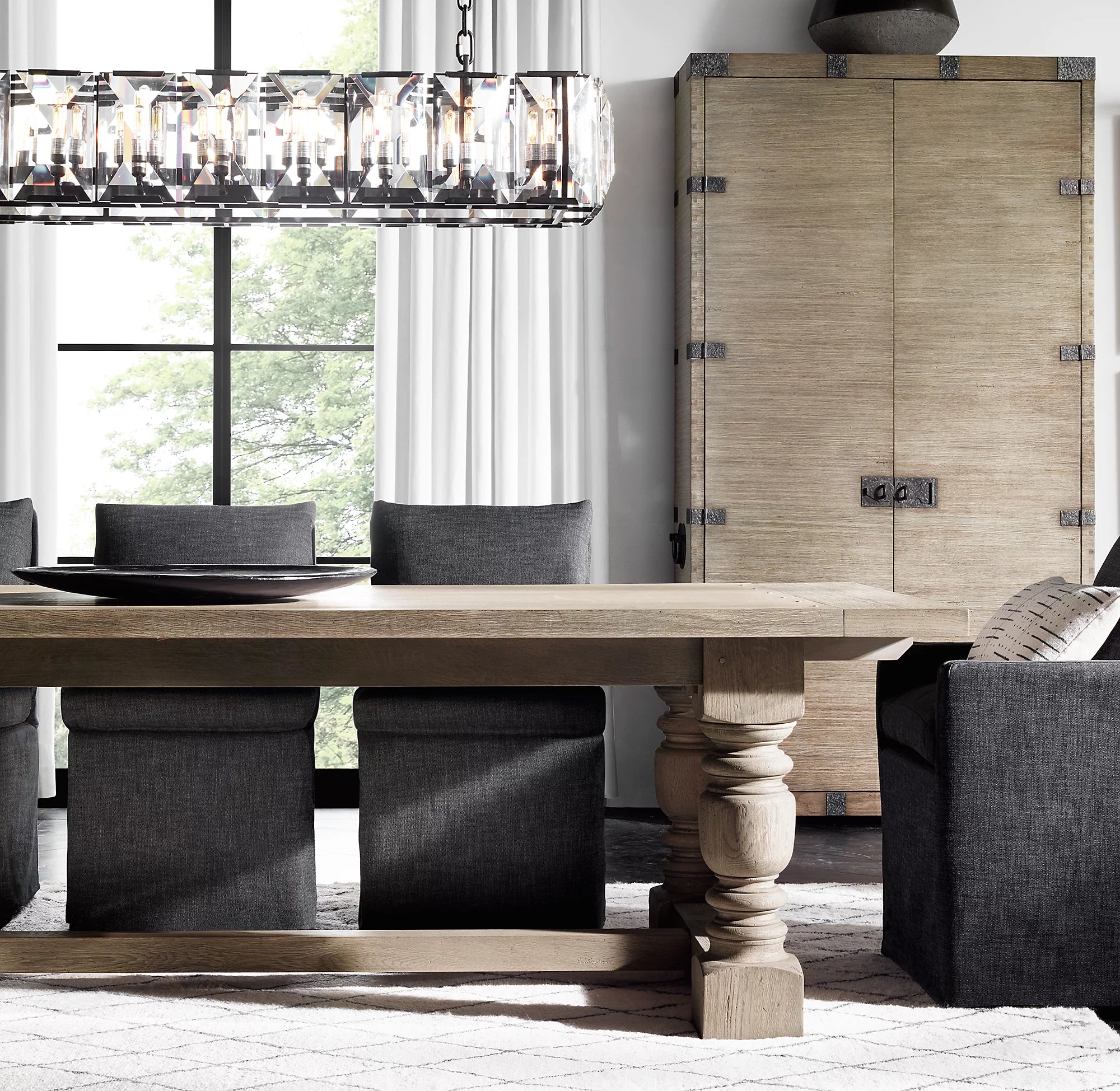 WOMO Crystal Rectangular Chandelier – Harlow