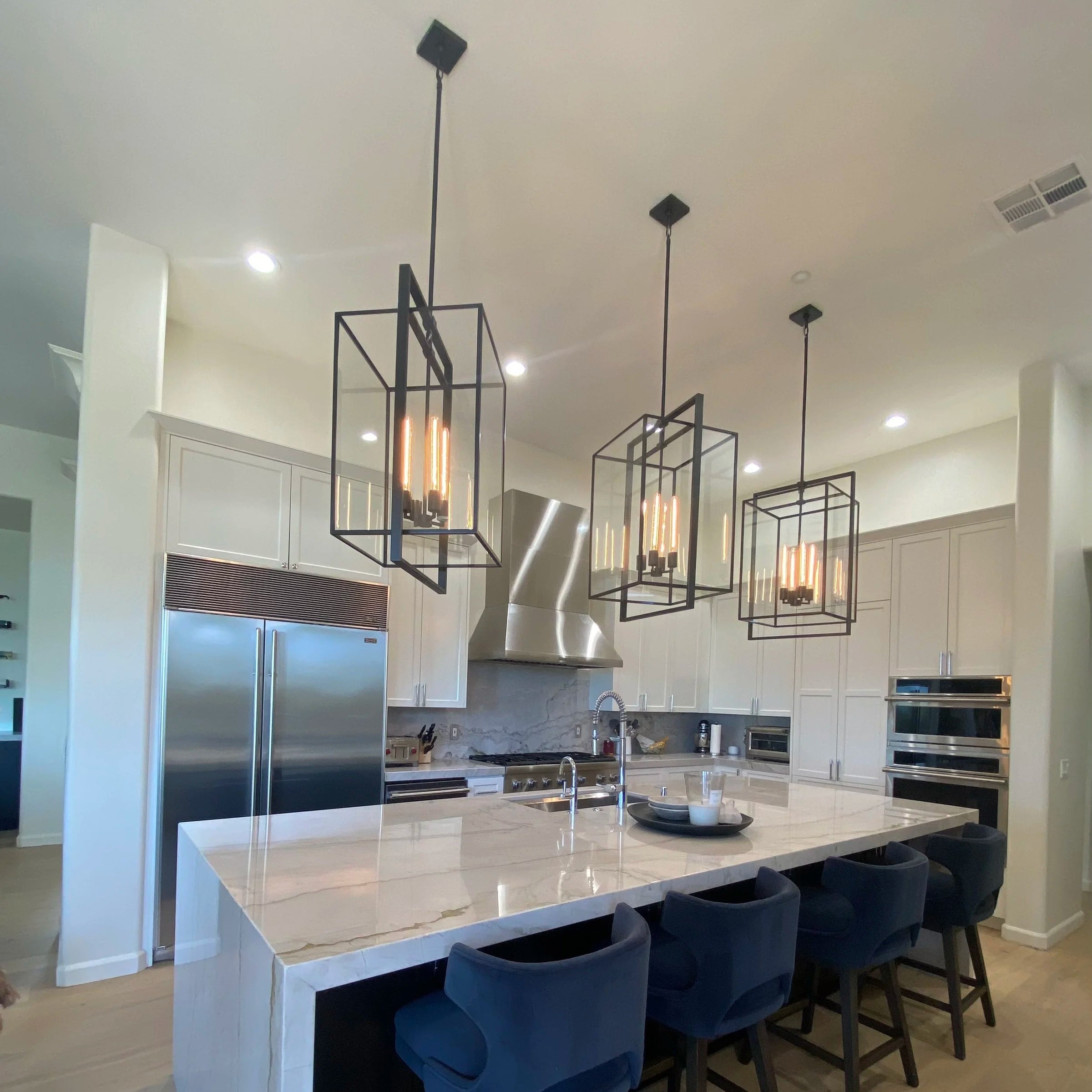 WOMO Glass Lantern Pendant Light - Beckman