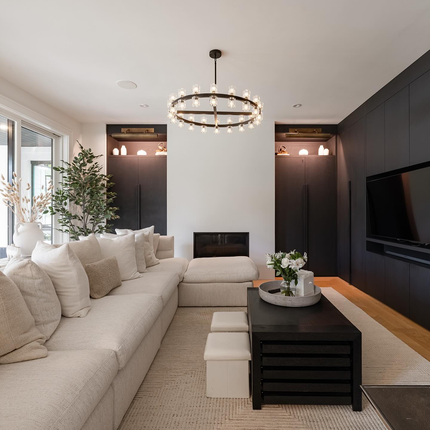 WOMO Hexagonal Crystal Round Chandelier – Arcachon