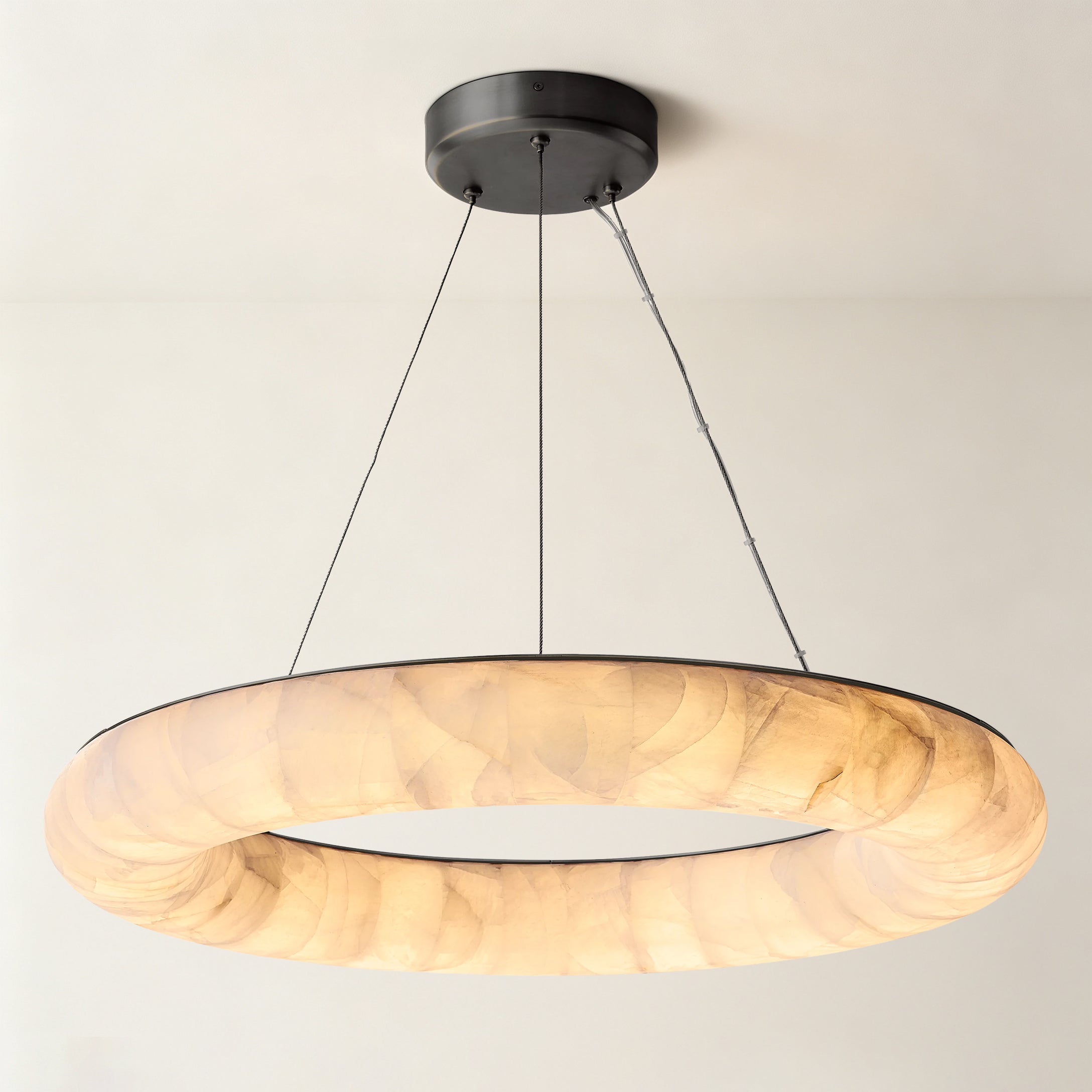 WOMO Lisse Ring Alabaster Chandelier - Rivage