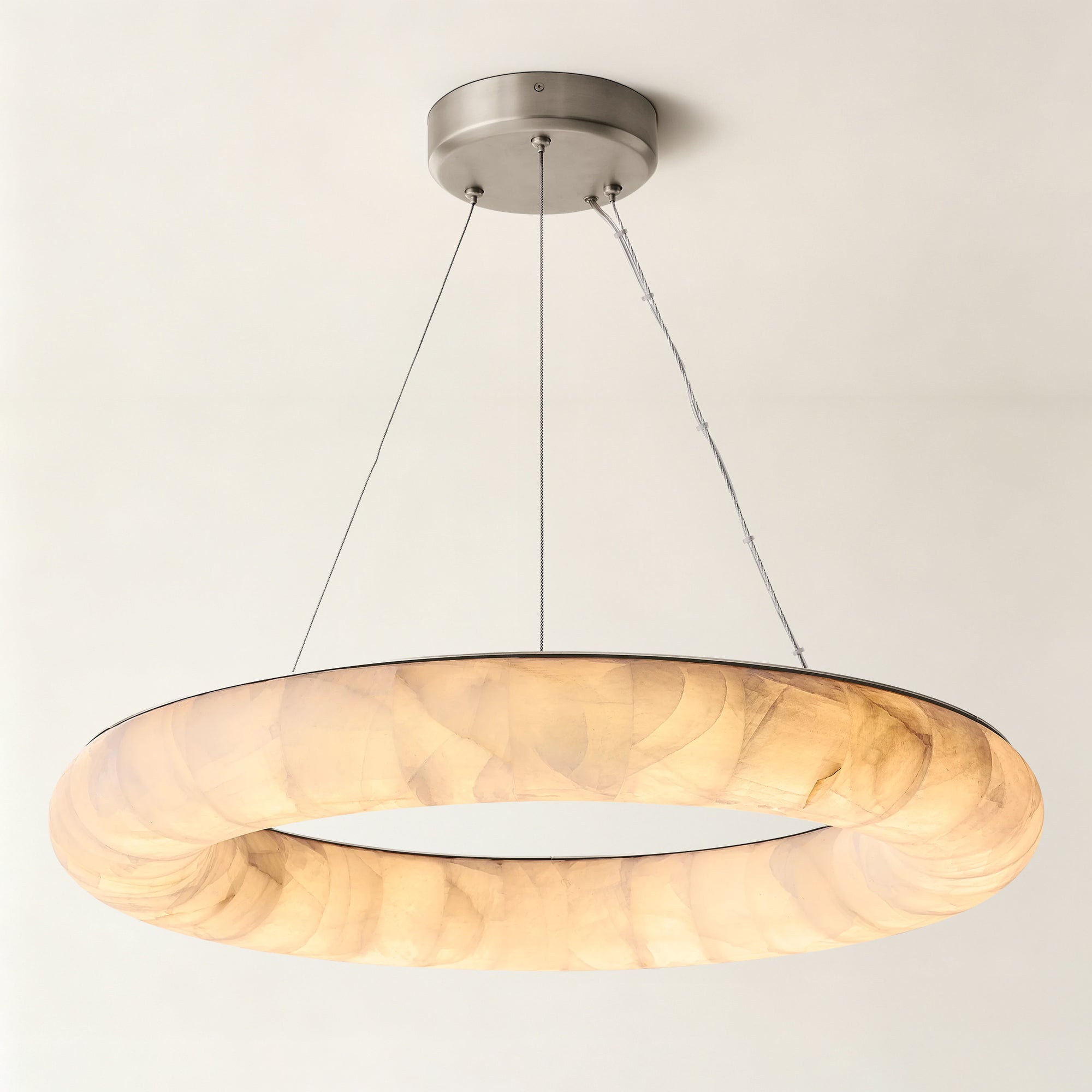 WOMO Lisse Ring Alabaster Chandelier - Rivage