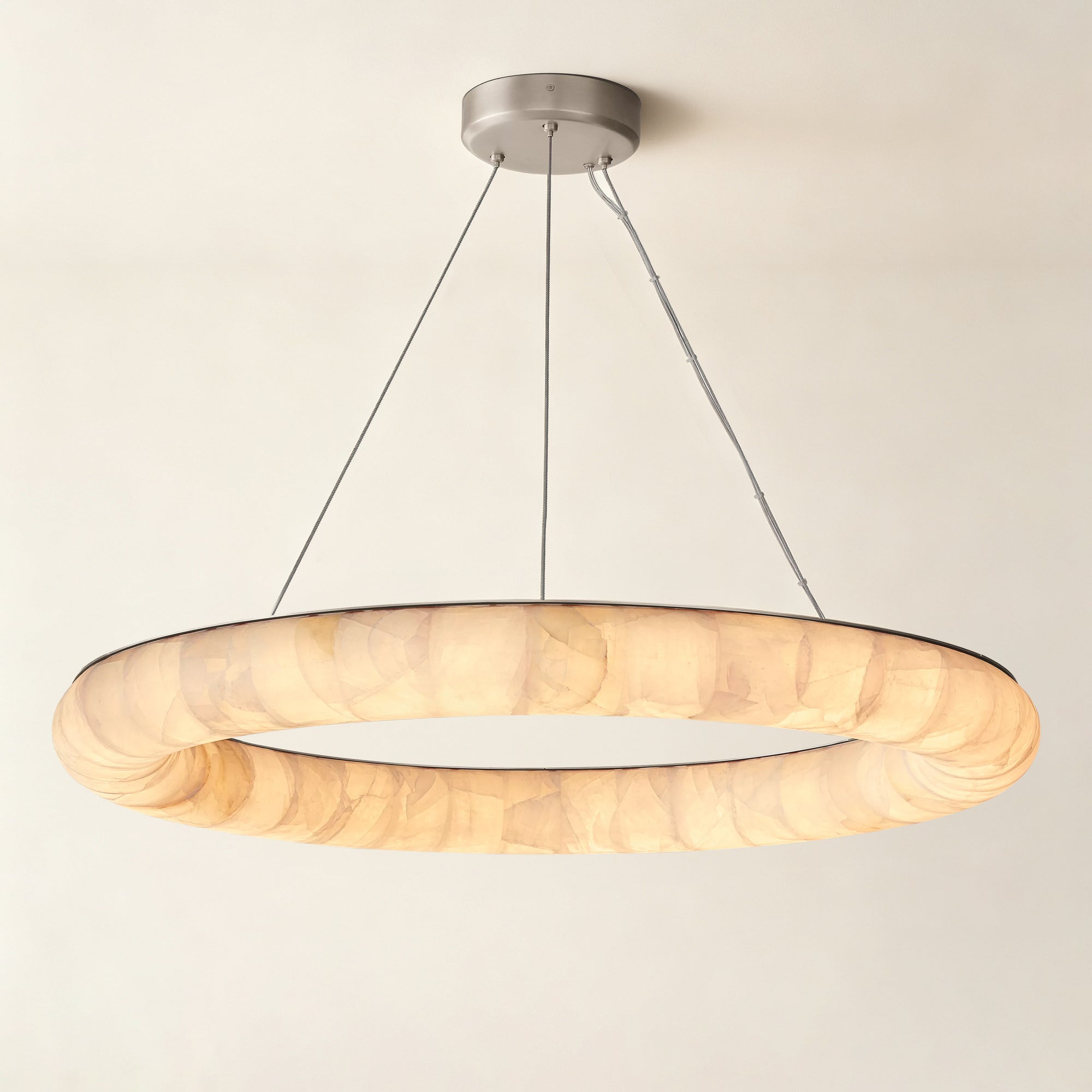 WOMO Lisse Ring Alabaster Chandelier - Rivage