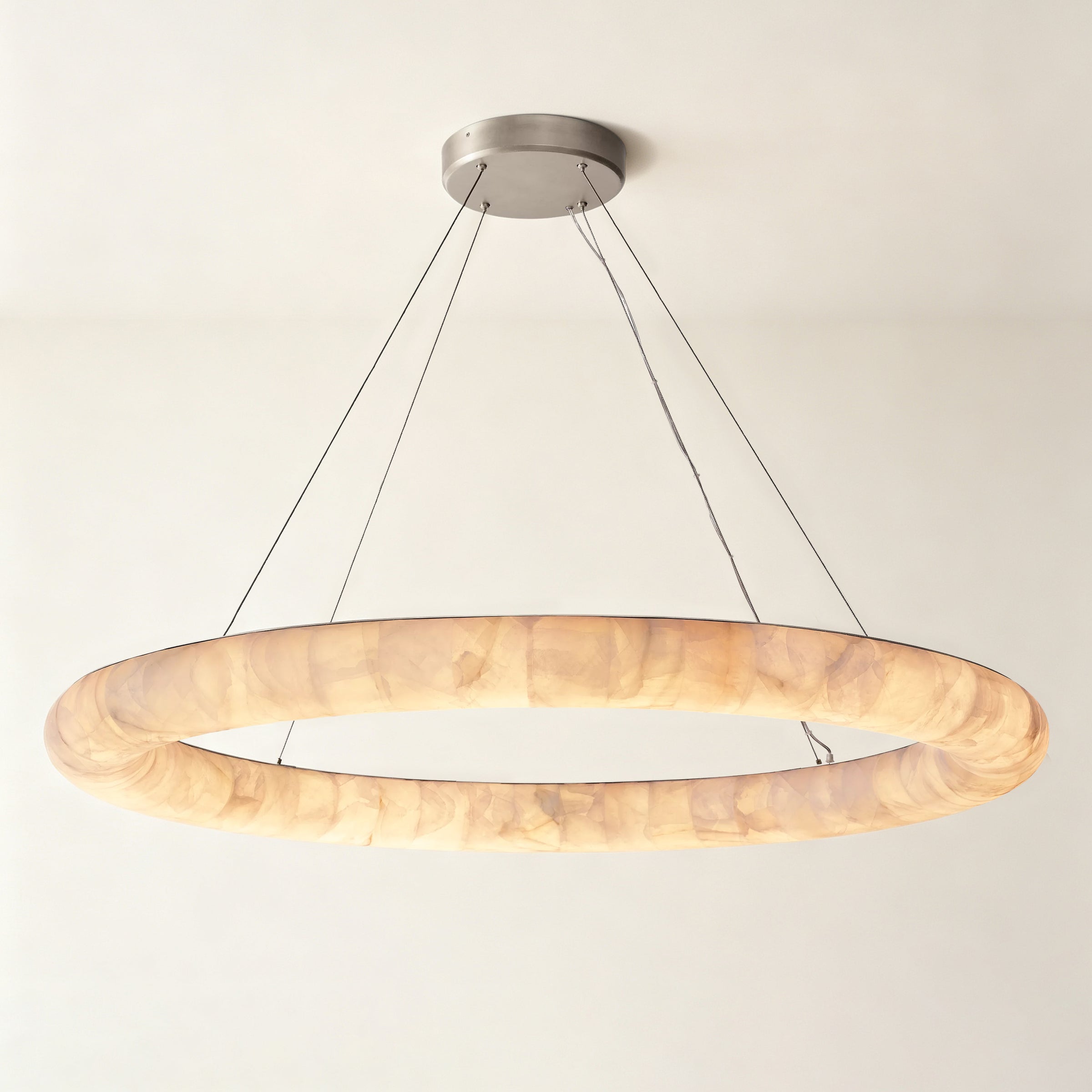 WOMO Lisse Ring Alabaster Chandelier - Rivage