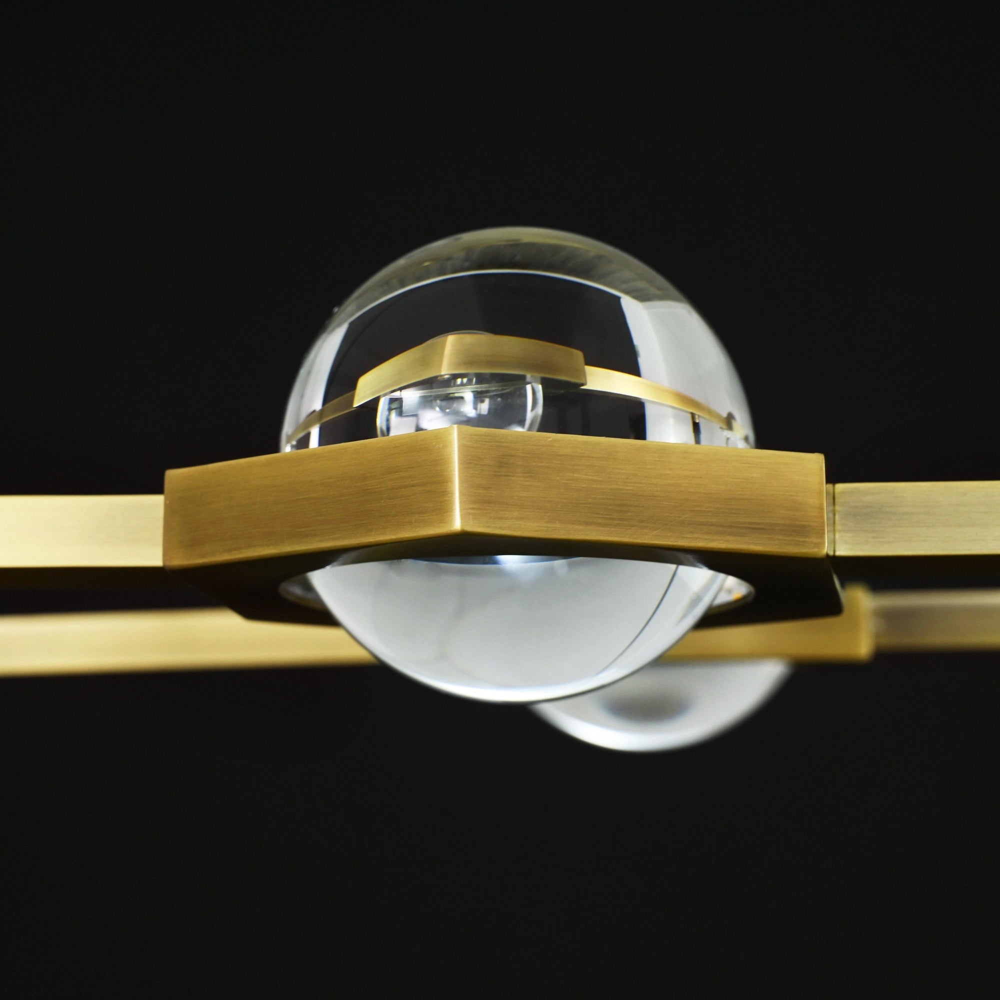 WOMO Globe Crystal Rectangular Chandelier - Eclatant