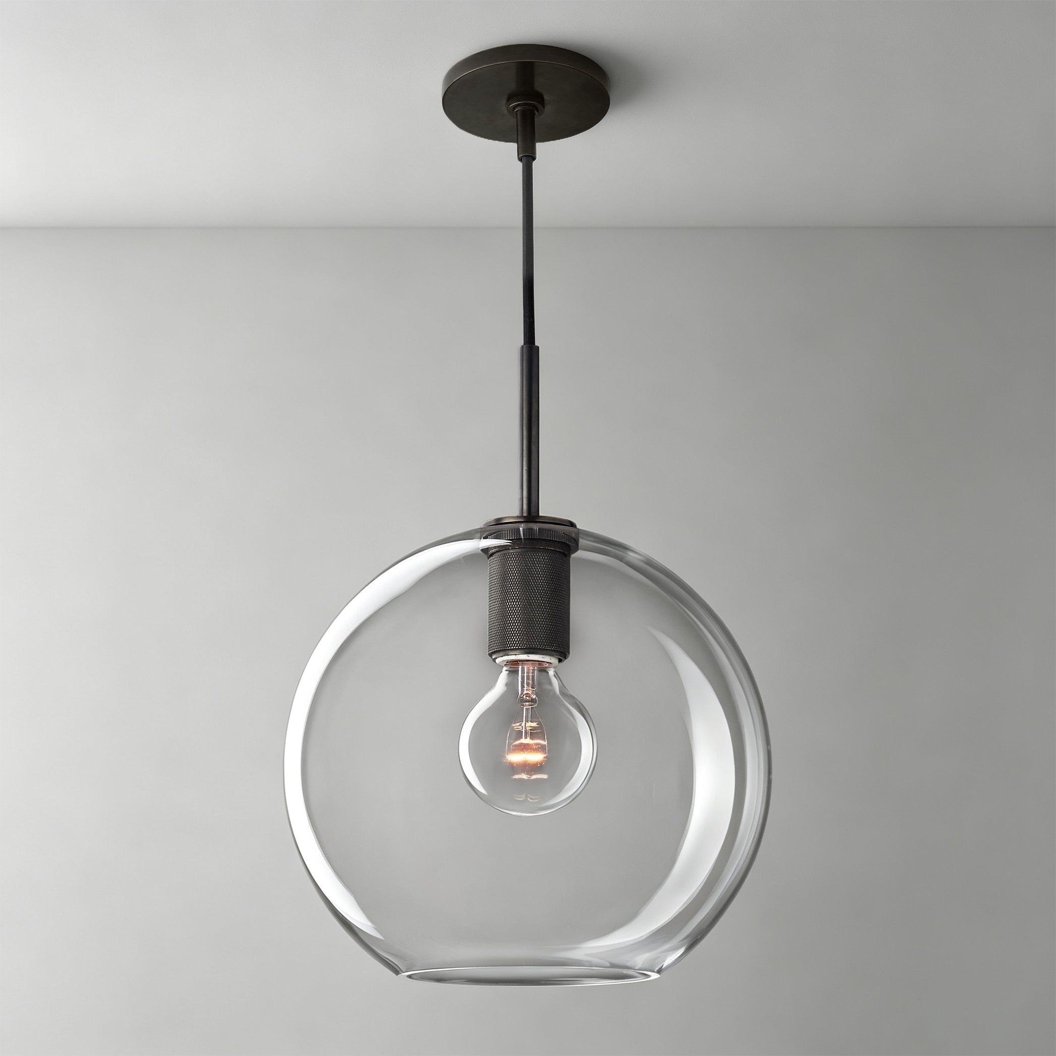 WOMO Globe Glass Pendant Light - Utilitaire