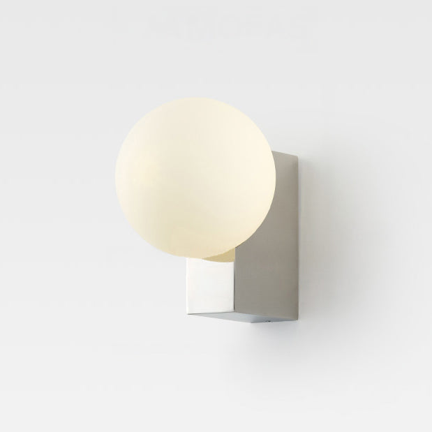 WOMO Globe Bauhaus Wall Sconce-WM6120