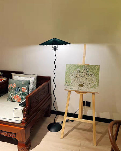 WOMO Pleated Squiggle Floor Lamp-WM7011